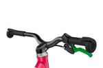 3to2-GO-1-Stem-hot-pink-Detail-scal.jpg