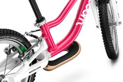 3to2-GO-1Plus-Surfboard-hot-pink-Detail.jpg 3to2-GO-1Plus-Surfboard-hot-pink-Detail.jpg