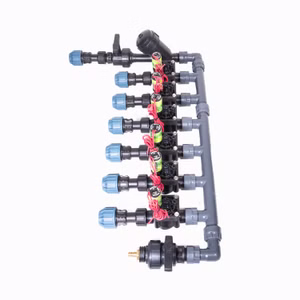 863---6er-verteiler-2.jpg Irritop 6x Kopfstation PE25 Ausgang, Verteiler für Bewässerung mit Hunter PGV 101 MMB Magnetventile, für Ø25mm PE-Rohr