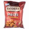 Snyders Pretzel Pieces Hot Buffalo Wing, Laugengebäck, 110g Beutel Bild 2