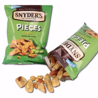 Snyders Pretzel Pieces Jalapeno, Laugengebäck, 110g Beutel Snyders Pretzel Pieces Jalapeno, Laugengebäck, 110g Beutel Bild 1