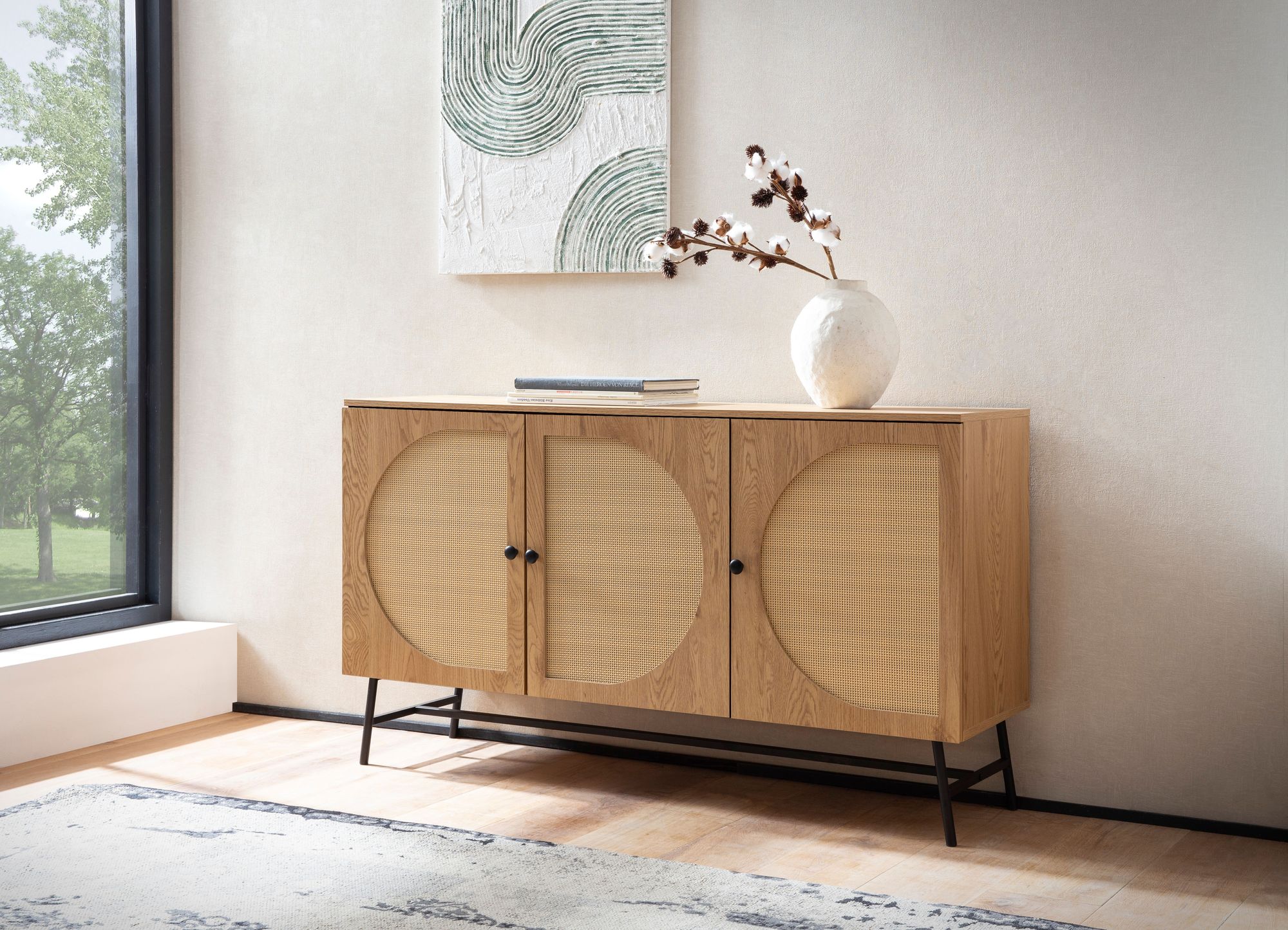 Sideboard 140cm MDF Eiche Dekor mit 3 Türen in Ratten Wiener Geflecht Design Kommode mit Metall Schwarz – Ansicht 5