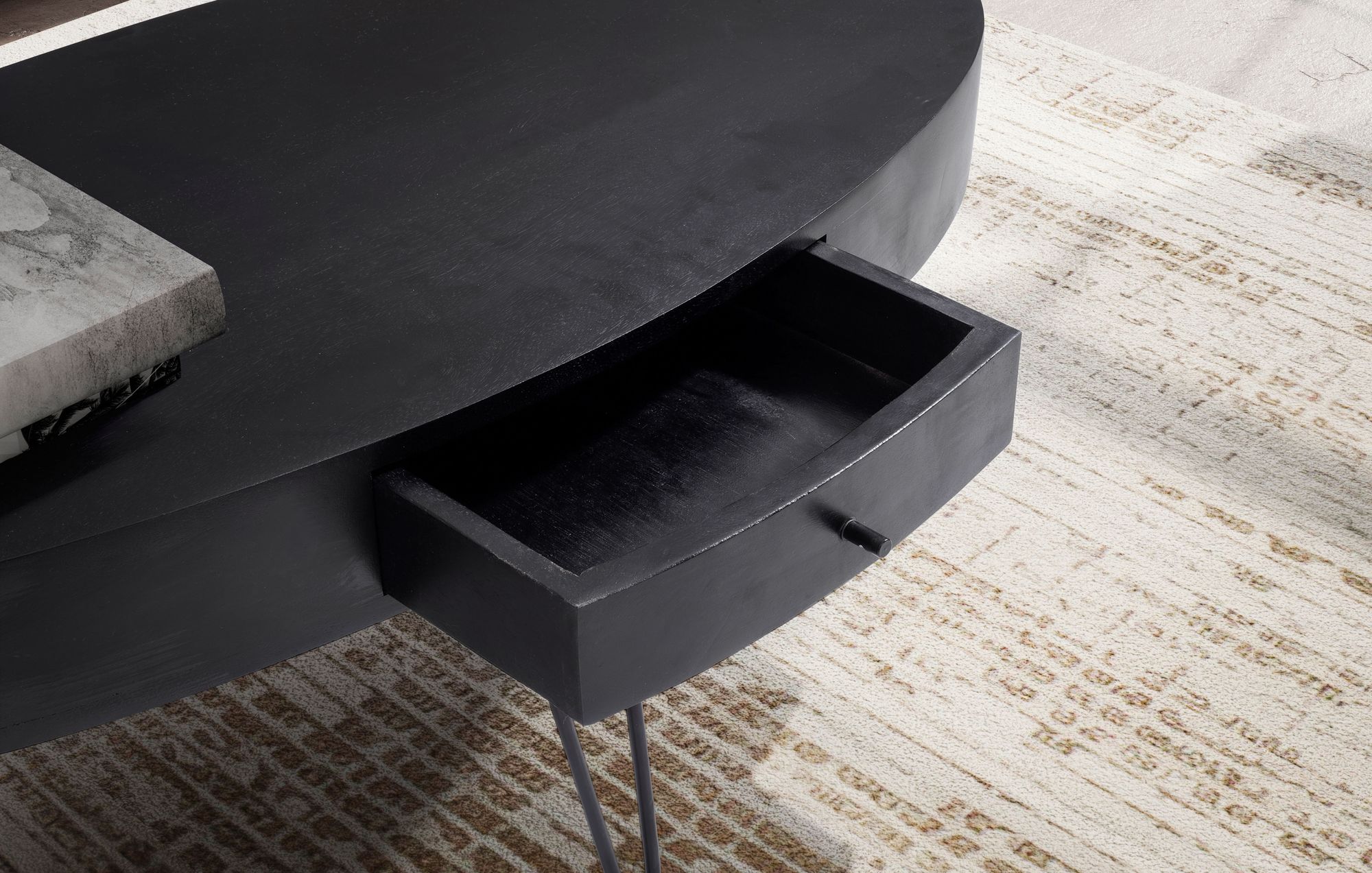 Couchtisch 100cm oval Massivholz schwarz Wohnzimmertisch Schublade Industrial – Ansicht 5