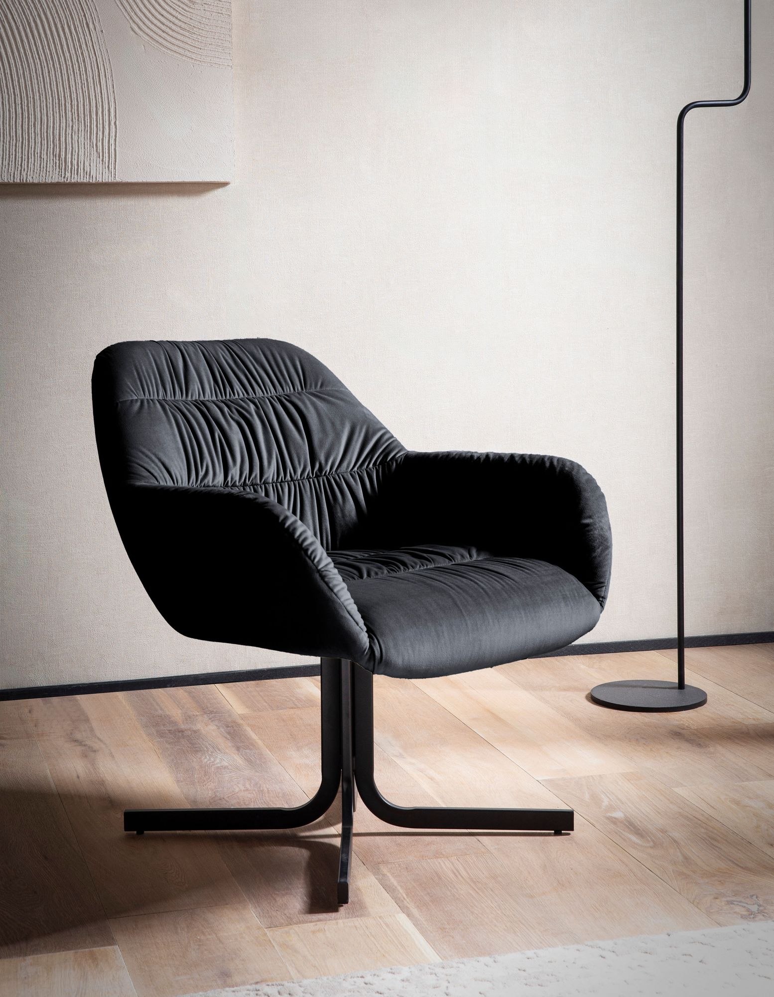 FineBuy Loungesessel Samt Design Clubsessel mit Metallbeine, Schalenstuhl gepolstert mit Rückenlehne, Cocktailsessel Lounge Armlehnen, Sessel mit Stoffbezug | Farbe: Beige FineBuy Loungesessel Samt Design Clubsessel mit Metallbeine, Schalenstuhl gepolstert mit Rückenlehne, Cocktailsessel Lounge Armlehnen, Sessel mit Stoffbezug | Farbe: Beige