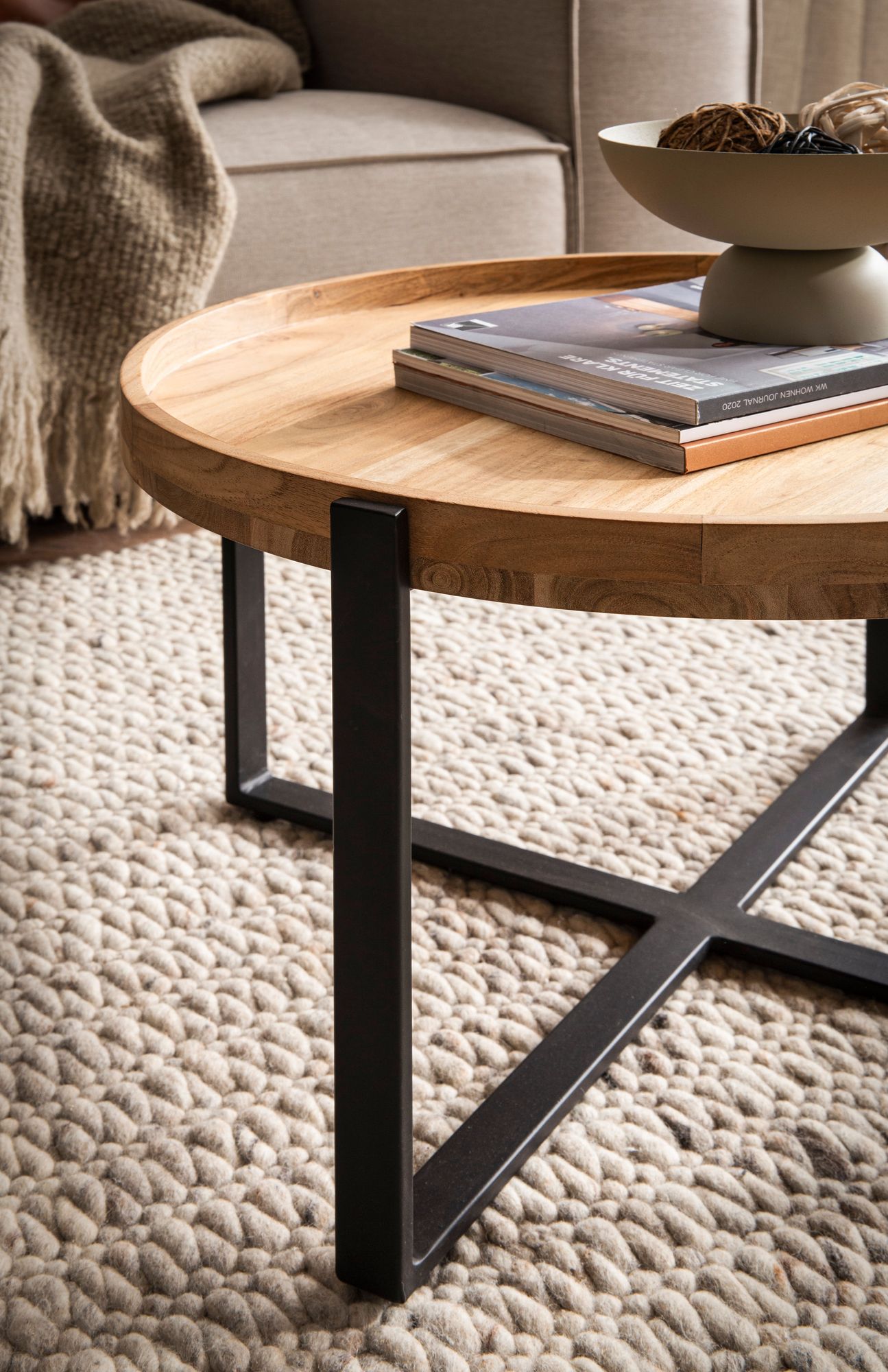 FineBuy Couchtisch Akazie Massivholz rund 60cm Wohnzimmertisch Kreuzgestell – Ansicht 4