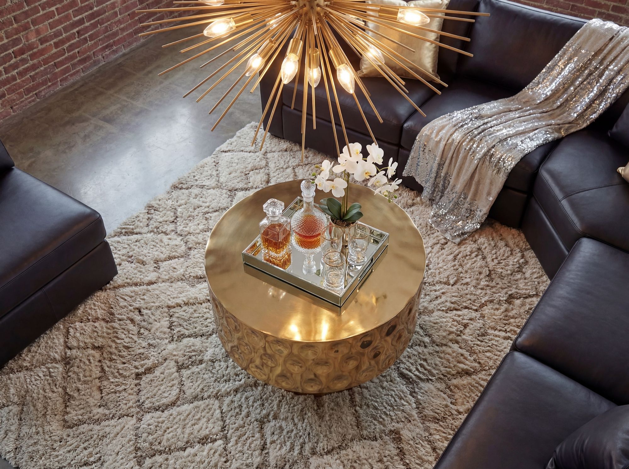 FineBuy Couchtisch Aluminium Rund 60cm - Design Wohnzimmertisch - Moderner Loungetisch - Sofatisch Trommelform - Beistelltisch Wohnzimmer Handmade | Farbe: Gold FineBuy Couchtisch Aluminium Rund 60cm - Design Wohnzimmertisch - Moderner Loungetisch - Sofatisch Trommelform - Beistelltisch Wohnzimmer Handmade | Farbe: Gold