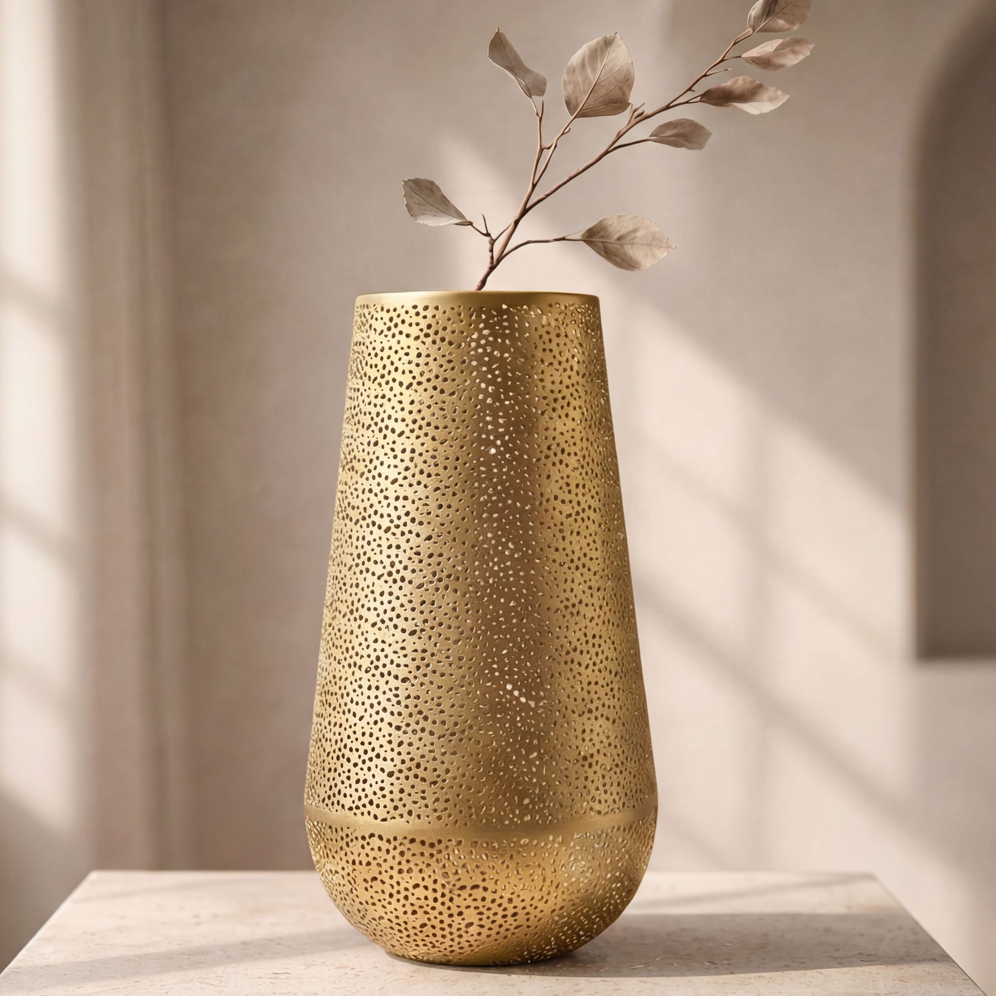 FineBuy Dekovase Metall 47cm - Design Blumenvase Groß - Metallvase Modern - Bodenvase rund für Trockenblumen - Standvase Hoch - Wohnzimmer Deko - Wohndeko Handmade | Farbe: Silber