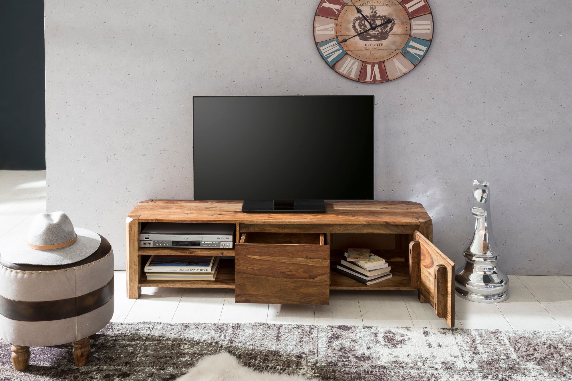 FineBuy Lowboard Massivholz Kommode 140 cm TV-Board Landhaus-Stil 40 cm TV-Möbel – Ansicht 2