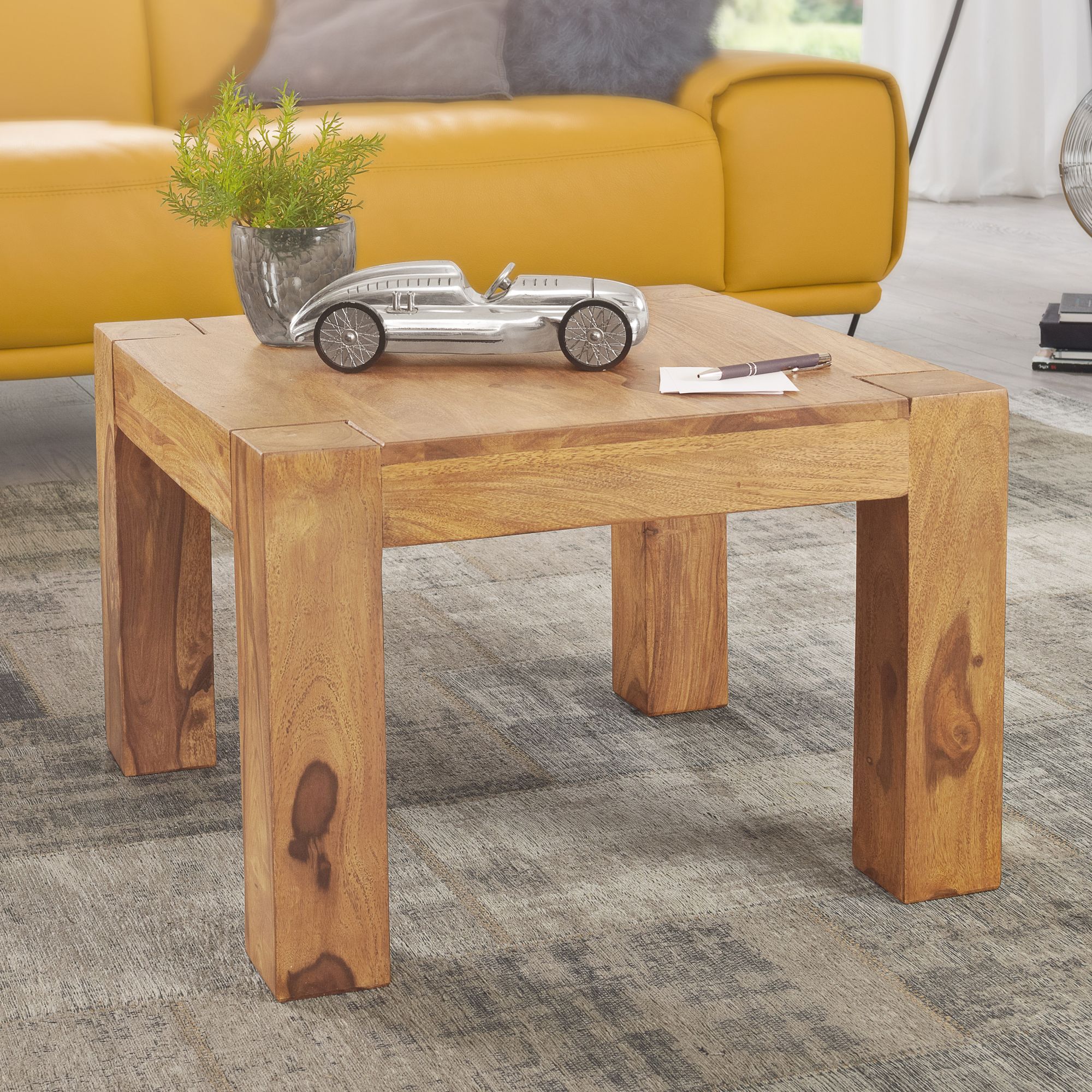 Massiver Couchtisch 60 cm Holz Tisch Massiv Wohnzimmertisch Beistelltisch – Ansicht 1