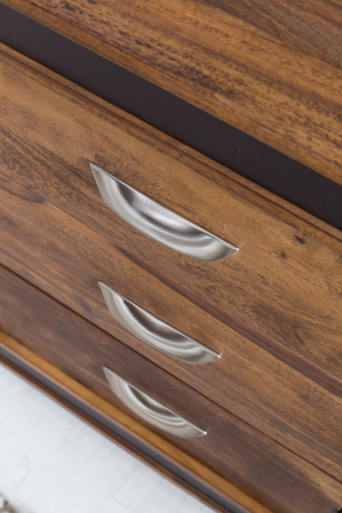 Sideboard Sheesham Massivholz 160x44x80 cm Kommode Schubladen & Türen Kunstleder – Ansicht 6