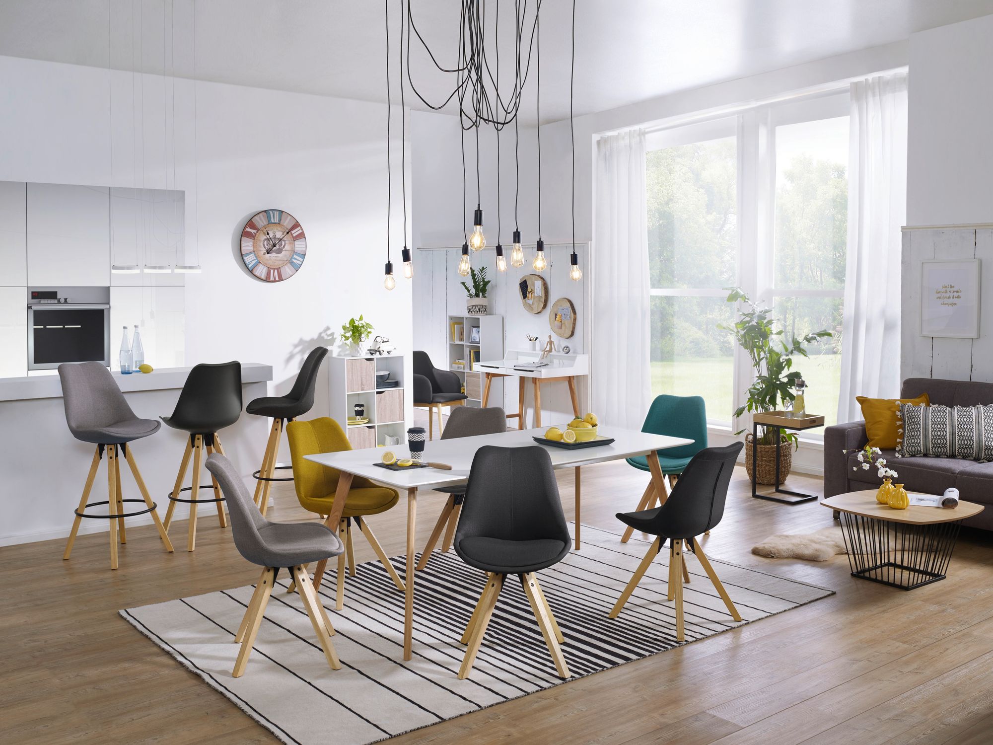 FineBuy 2er Set Barhocker Retro Design Stoff Holz mit Lehne, Design Barstuhl Retro Skandinavisch 2 Stück, Tresenhocker Sitzhöhe 77 cm | Farbe: Schwarz FineBuy 2er Set Barhocker Retro Design Stoff Holz mit Lehne, Design Barstuhl Retro Skandinavisch 2 Stück, Tresenhocker Sitzhöhe 77 cm | Farbe: Schwarz