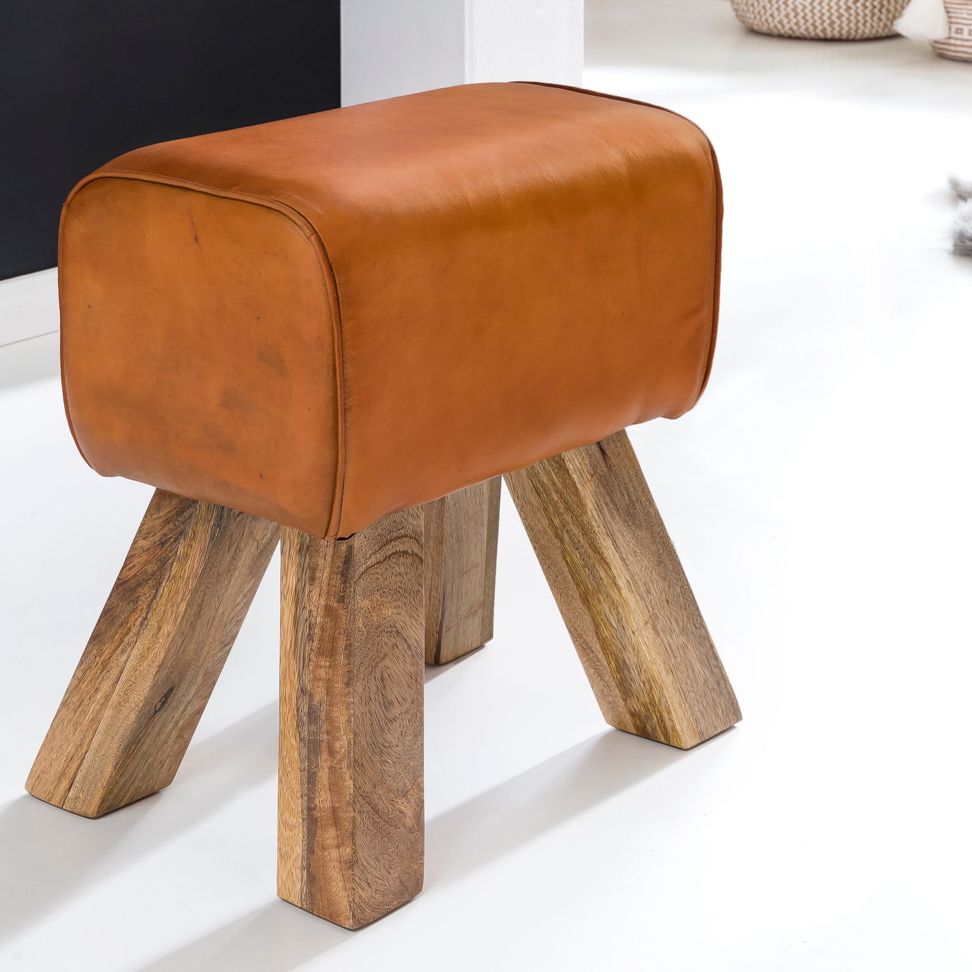Design Sitzhocker Springbock Fußhocker Turnhocker Turnbock Pferd Leder Jeans – Ansicht 1