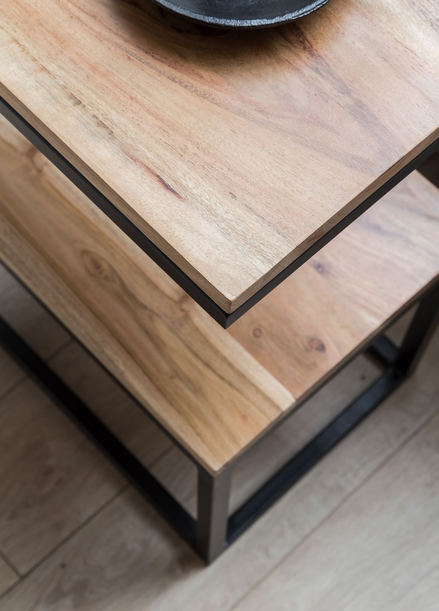 Beistelltisch S-Form Massivholz Metall Wohnzimmertisch Anstelltisch Landhaus – Ansicht 5