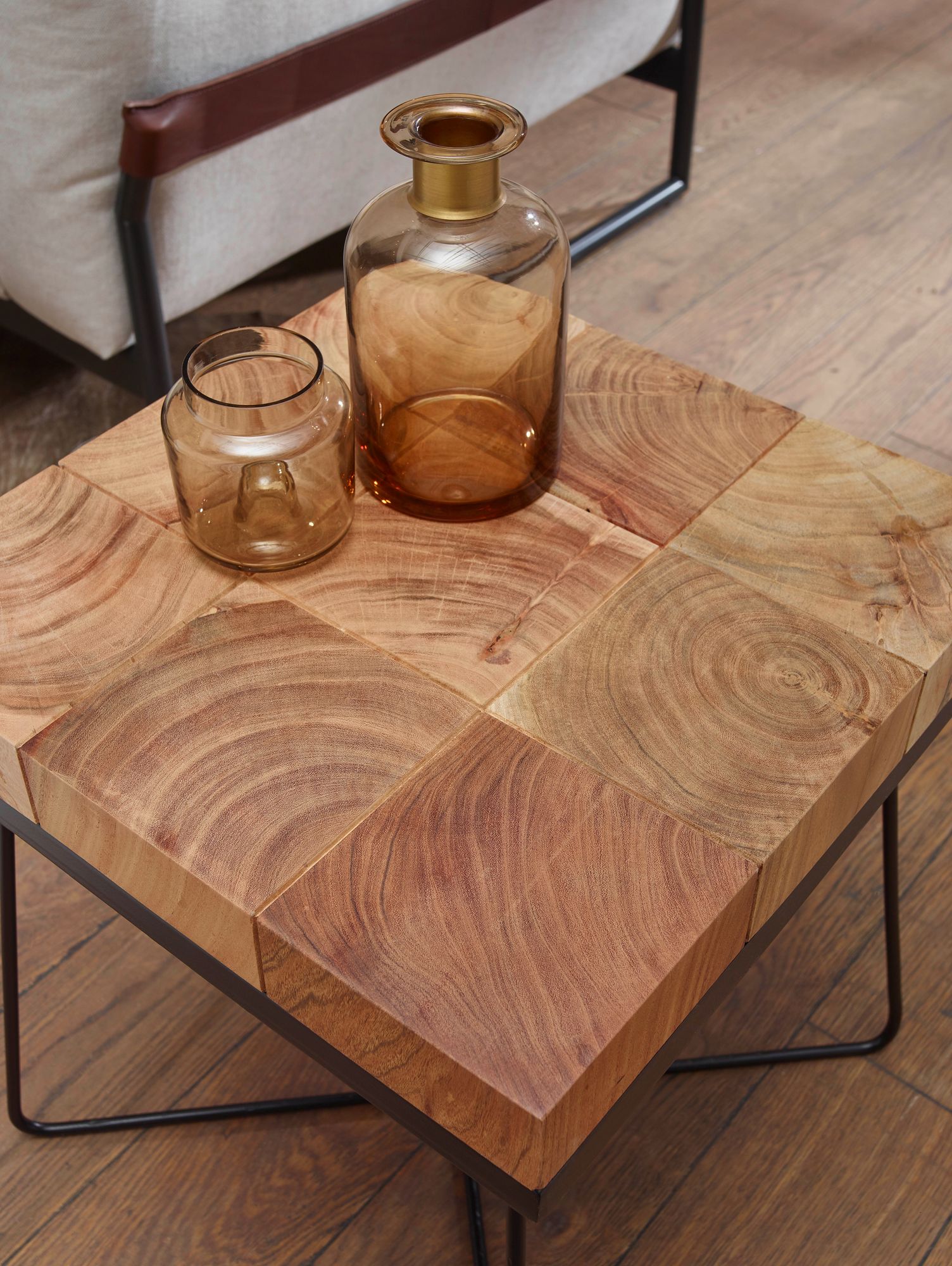 Beistelltisch Akazie 45x45cm Massivholz Telefontisch Couchtisch Tisch Wohnzimmer – Ansicht 4