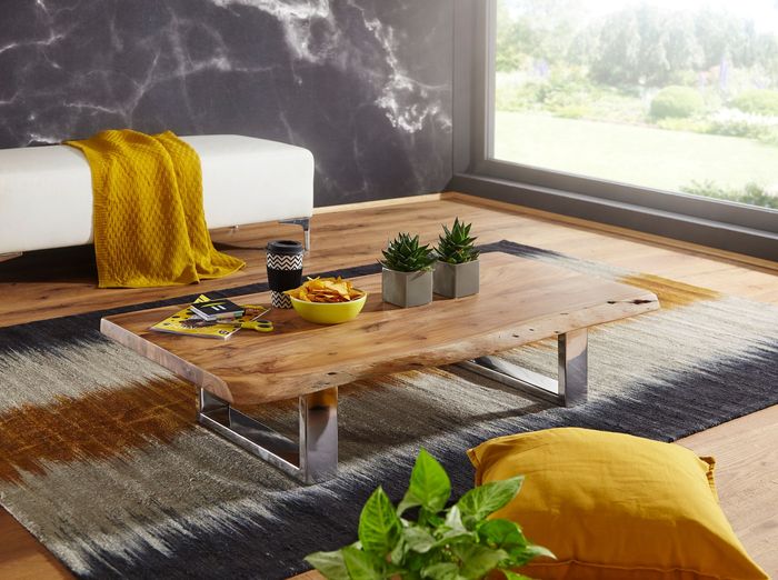 FineBuy Couchtisch 115 x 25 x 58 cm Akazie Massiv Holz Metallgestell groß, Baumstamm Wohnzimmertisch Massivholz Braun, Baumkante Sofatisch Landhaus Holztisch, Tisch Wohnzimmer Stubentisch 4250950283428