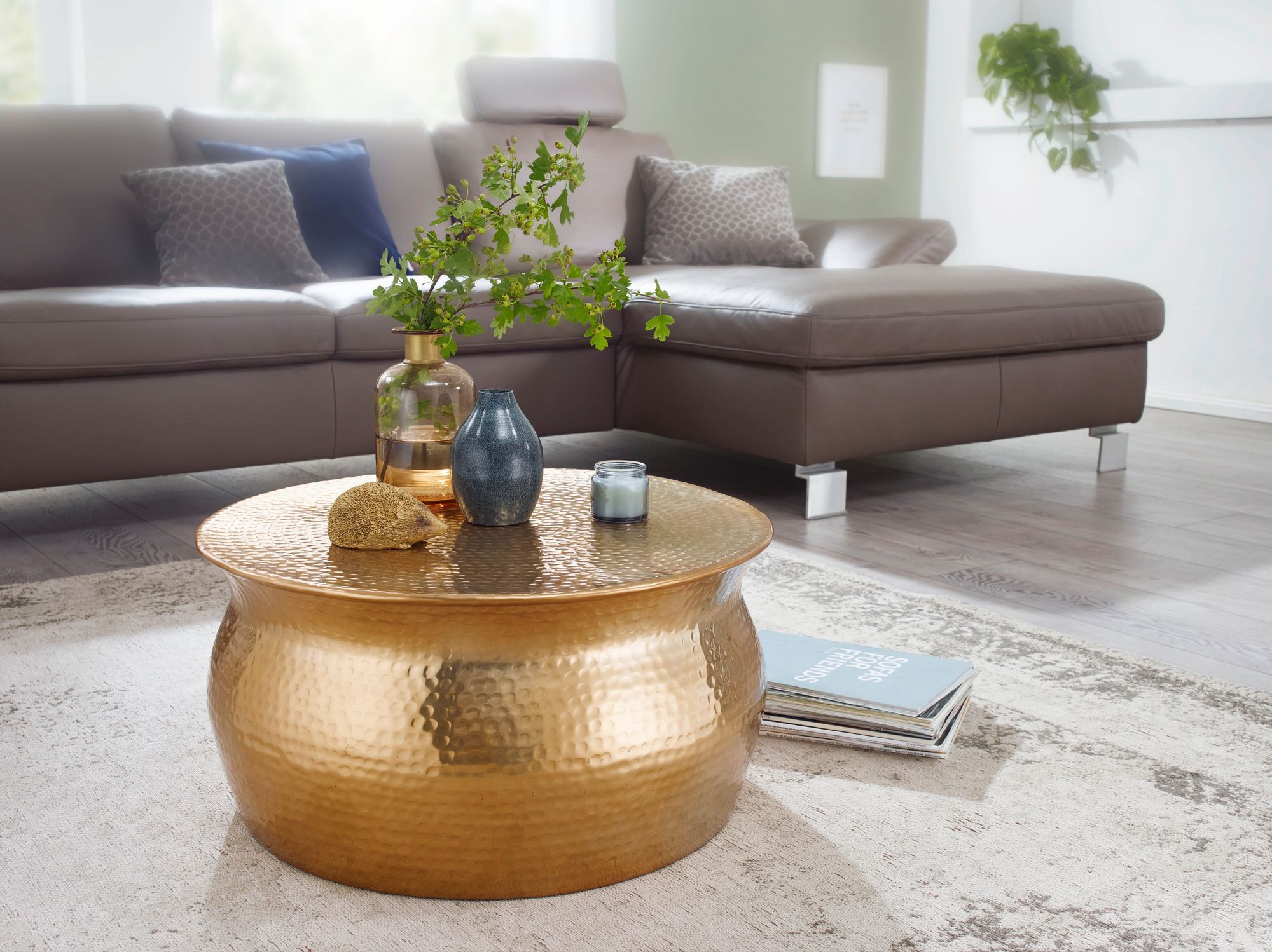 FineBuy Couchtisch rund 60 cm Metall - Design Aluminium Wohnzimmertisch handgefertigt - Orientalischer Alu Beistelltisch Wohnzimmer Tisch Hammerschlag | Farbe: Gold FineBuy Couchtisch rund 60 cm Metall - Design Aluminium Wohnzimmertisch handgefertigt - Orientalischer Alu Beistelltisch Wohnzimmer Tisch Hammerschlag | Farbe: Gold