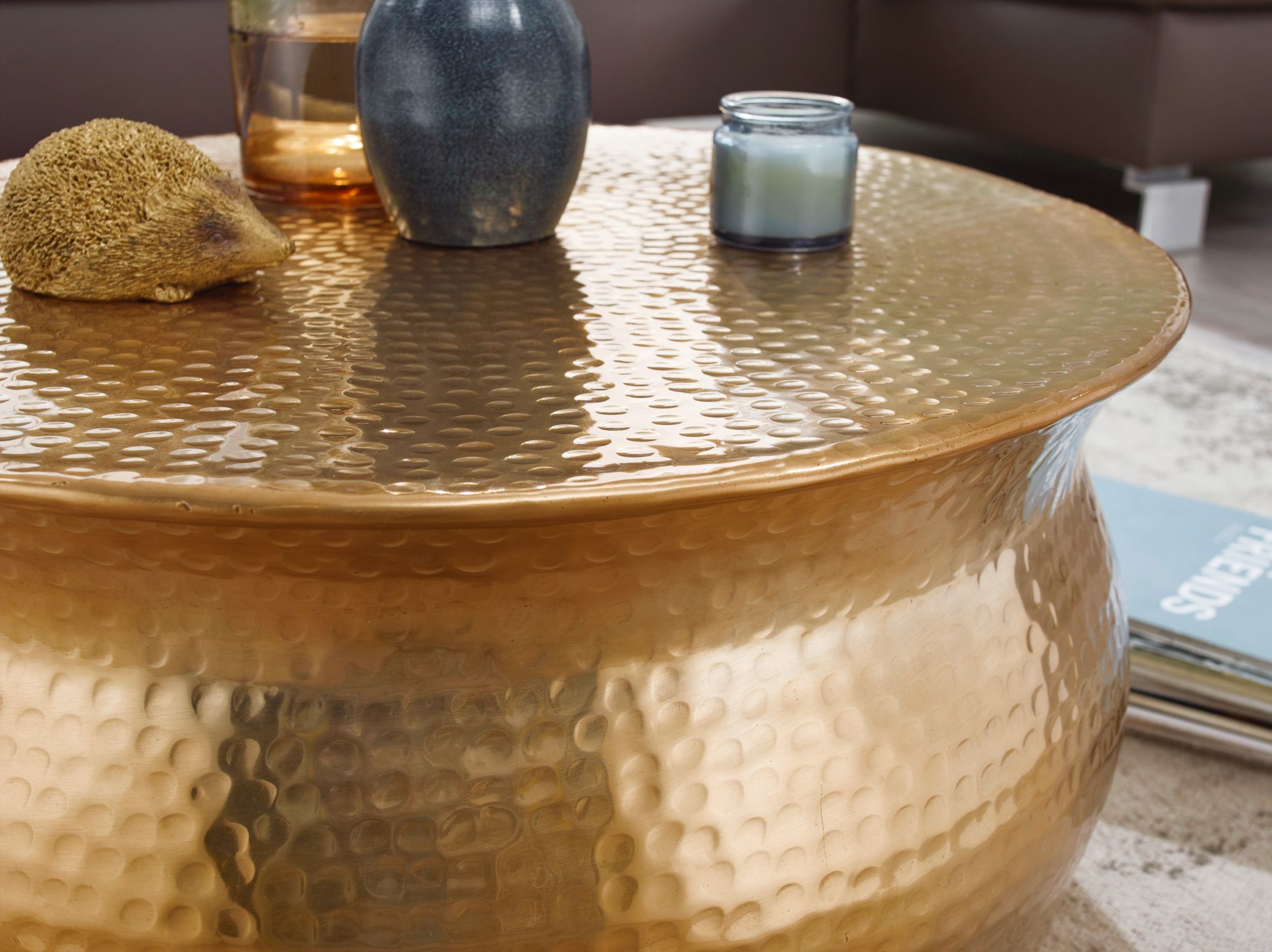FineBuy Couchtisch rund 60 cm Metall - Design Aluminium Wohnzimmertisch handgefertigt - Orientalischer Alu Beistelltisch Wohnzimmer Tisch Hammerschlag | Farbe: Gold FineBuy Couchtisch rund 60 cm Metall - Design Aluminium Wohnzimmertisch handgefertigt - Orientalischer Alu Beistelltisch Wohnzimmer Tisch Hammerschlag | Farbe: Gold