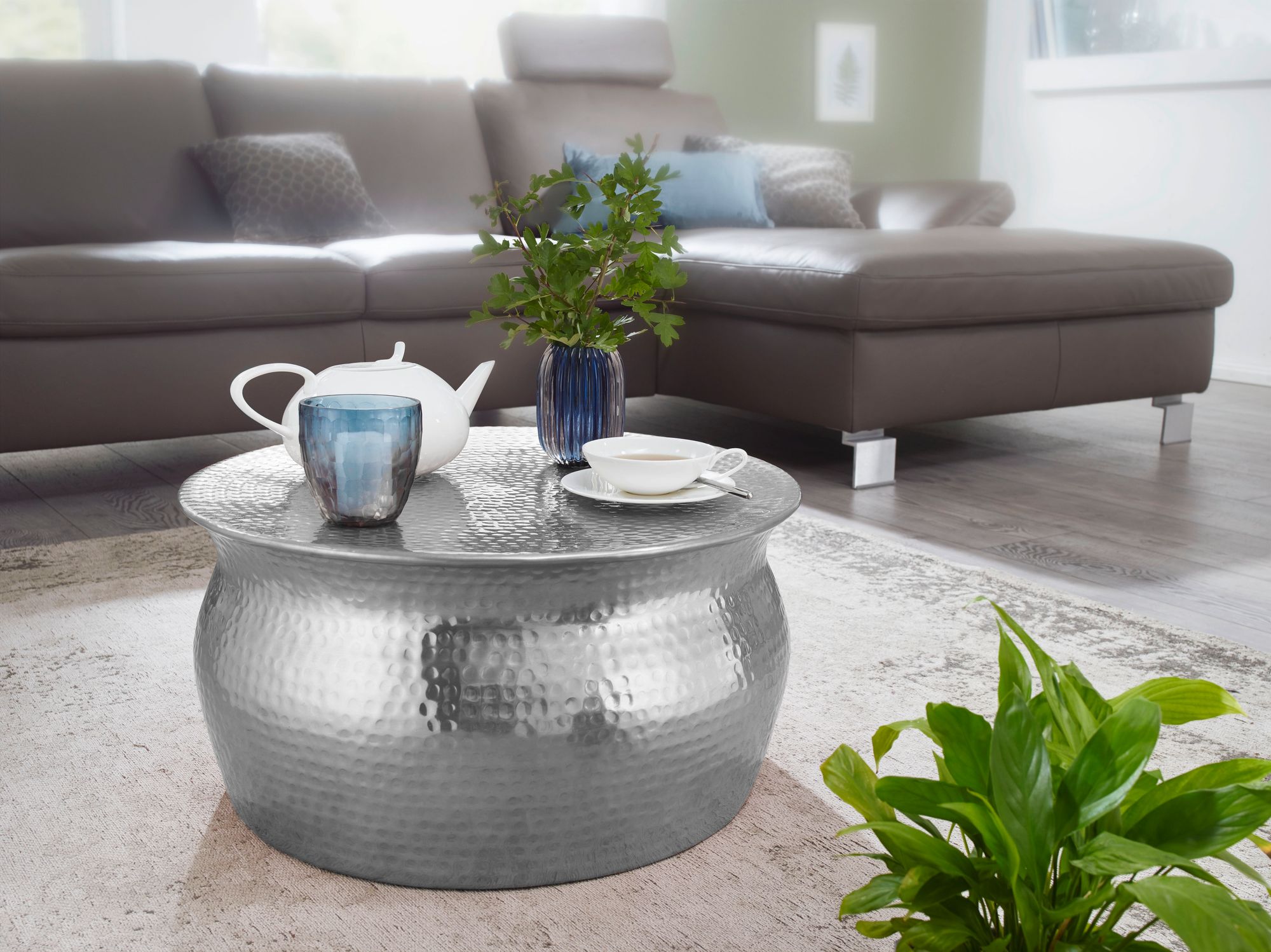 FineBuy Couchtisch rund 60 cm Metall - Design Aluminium Wohnzimmertisch handgefertigt - Orientalischer Alu Beistelltisch Wohnzimmer Tisch Hammerschlag | Farbe: Gold FineBuy Couchtisch rund 60 cm Metall - Design Aluminium Wohnzimmertisch handgefertigt - Orientalischer Alu Beistelltisch Wohnzimmer Tisch Hammerschlag | Farbe: Gold