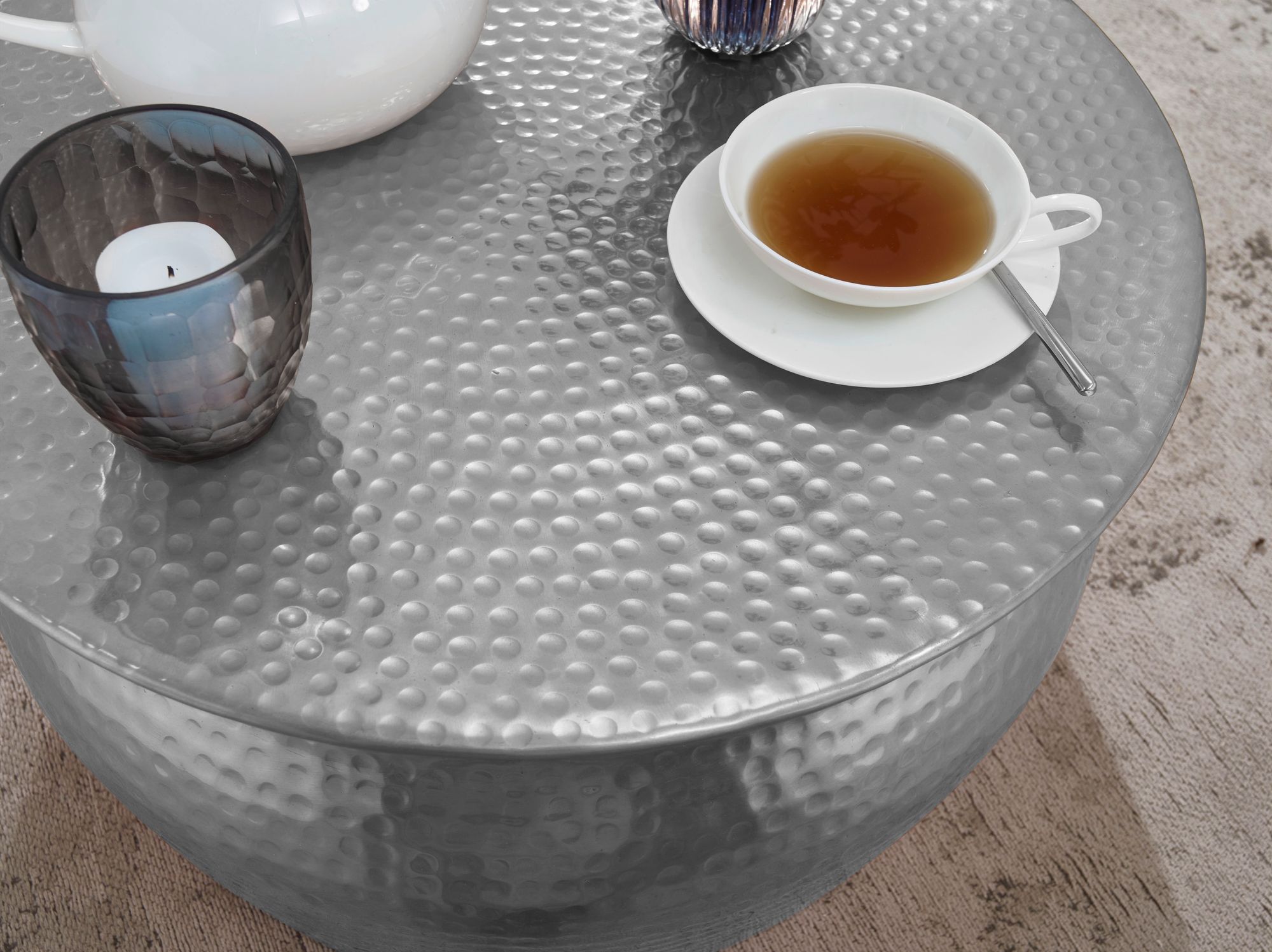 FineBuy Couchtisch rund 60 cm Metall - Design Aluminium Wohnzimmertisch handgefertigt - Orientalischer Alu Beistelltisch Wohnzimmer Tisch Hammerschlag | Farbe: Gold FineBuy Couchtisch rund 60 cm Metall - Design Aluminium Wohnzimmertisch handgefertigt - Orientalischer Alu Beistelltisch Wohnzimmer Tisch Hammerschlag | Farbe: Gold