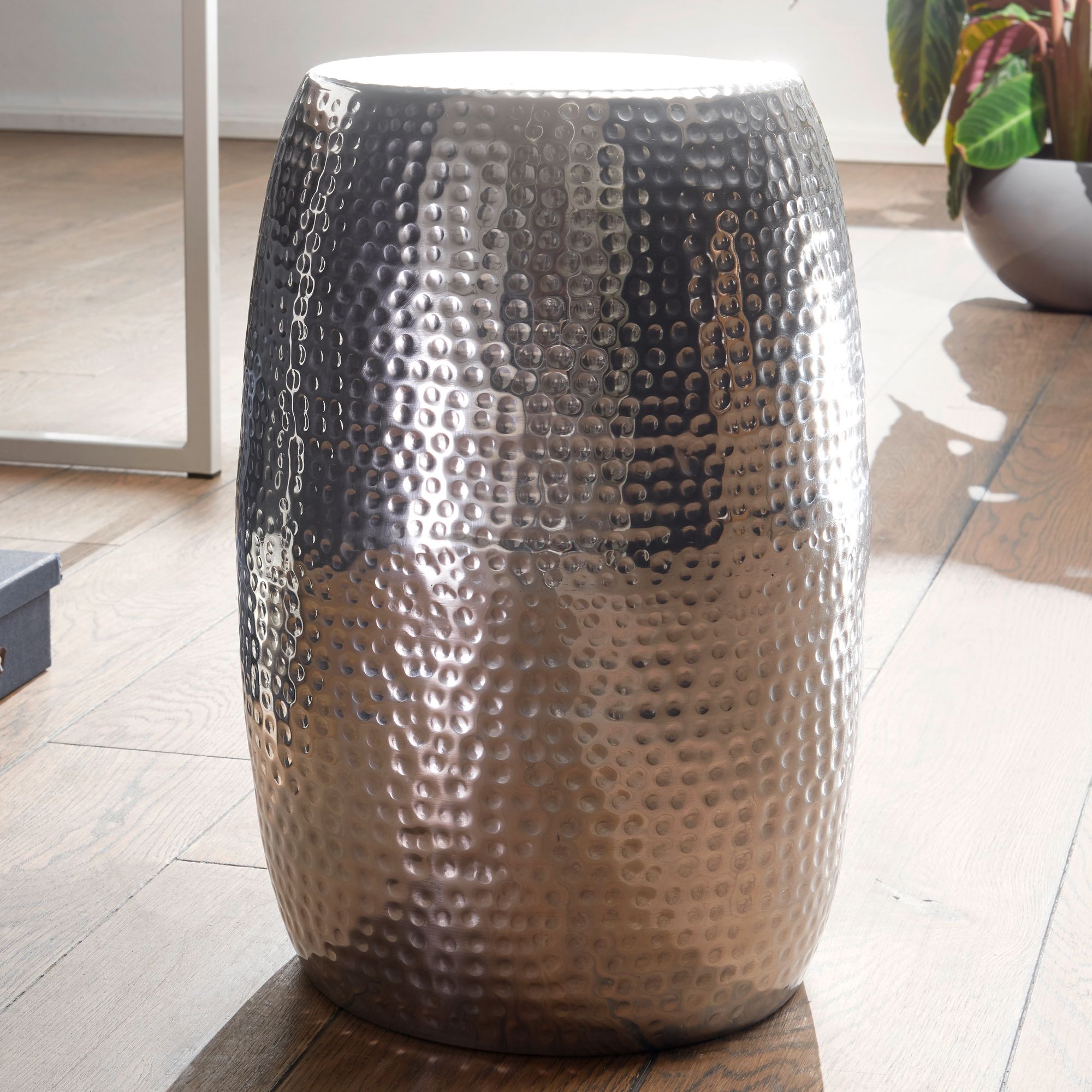 FineBuy Beistelltisch Dekotisch Metall Ablagetisch klein Hammerschlag rund – Ansicht 1