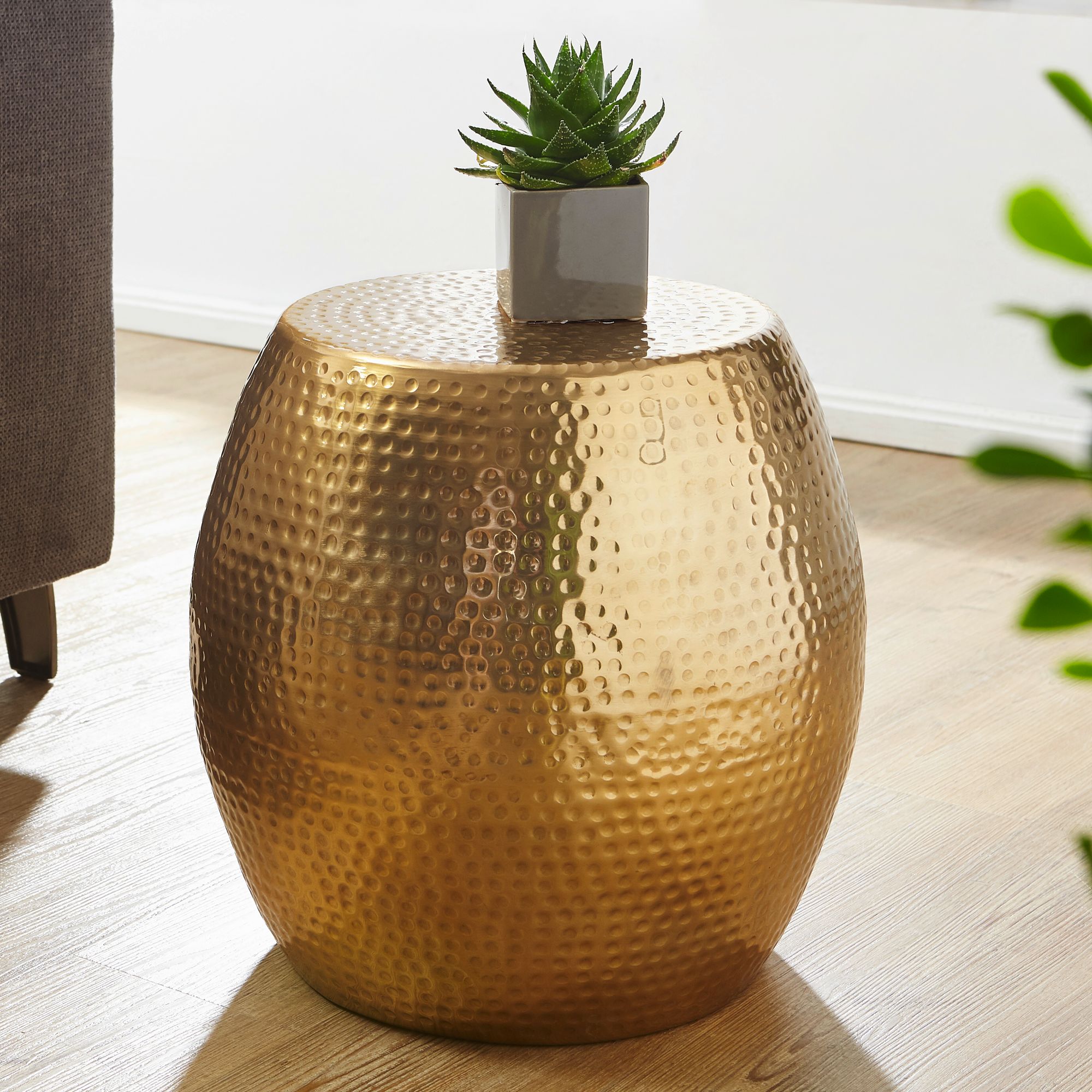 FineBuy Beistelltisch rund 42 cm Metall - Orientalischer Design Wohnzimmertisch Aluminium - Hammerschlag Alu kleiner Couchtisch - Dekotisch | Farbe: Gold