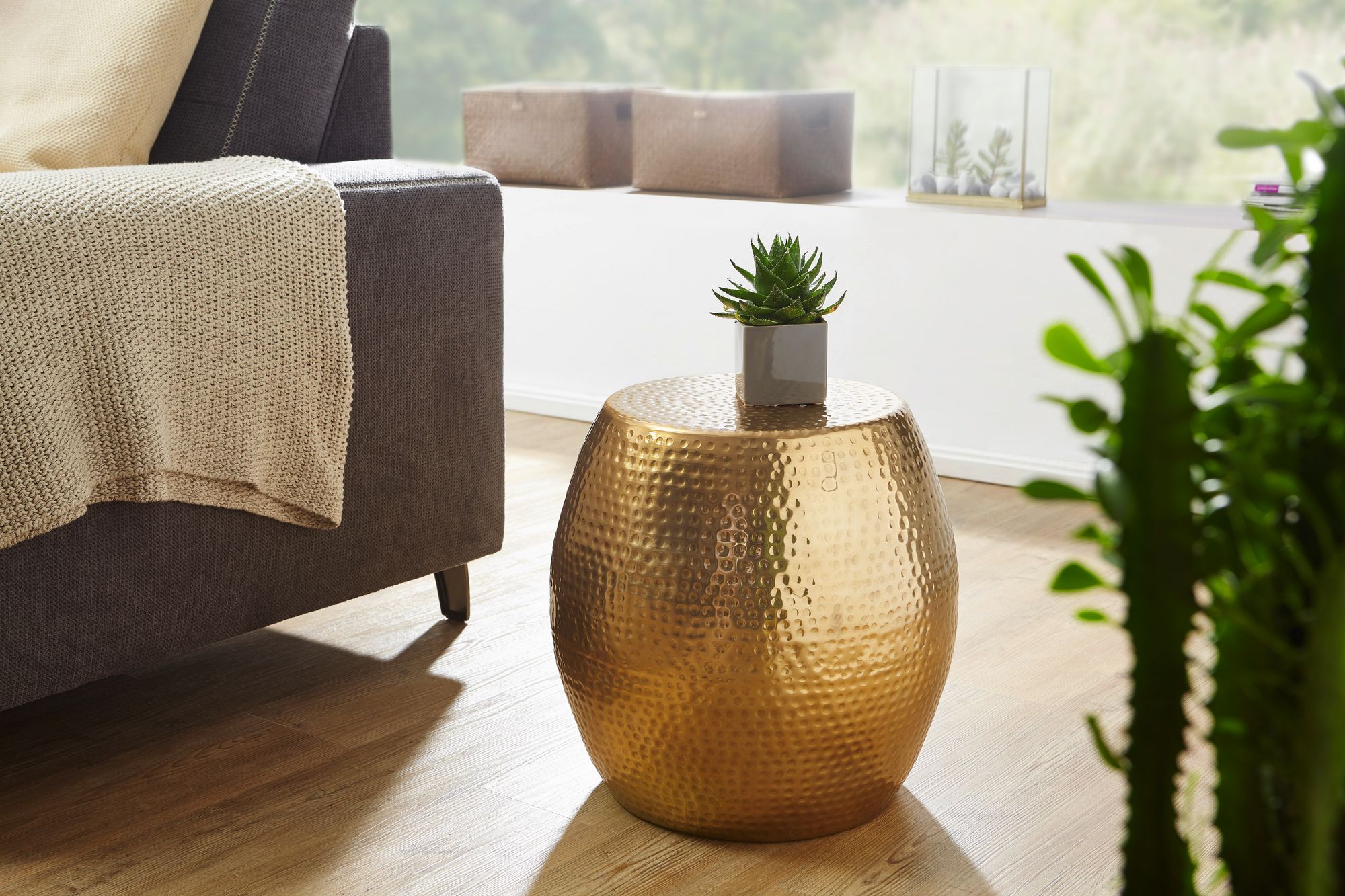 FineBuy Beistelltisch rund 42 cm Metall - Orientalischer Design Wohnzimmertisch Aluminium - Hammerschlag Alu kleiner Couchtisch - Dekotisch | Farbe: Gold