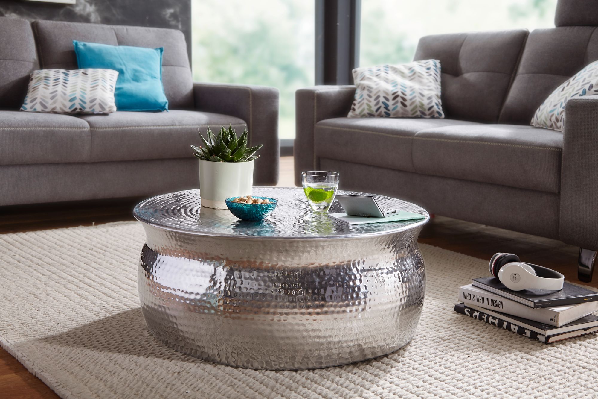 FineBuy Design Couchtisch rund 75 cm aus Metall - Handgefertigter Aluminium Wohnzimmertisch Hammerschlag - Orientalischer flacher Alu Sofatisch | Farbe: Gold FineBuy Design Couchtisch rund 75 cm aus Metall - Handgefertigter Aluminium Wohnzimmertisch Hammerschlag - Orientalischer flacher Alu Sofatisch | Farbe: Gold