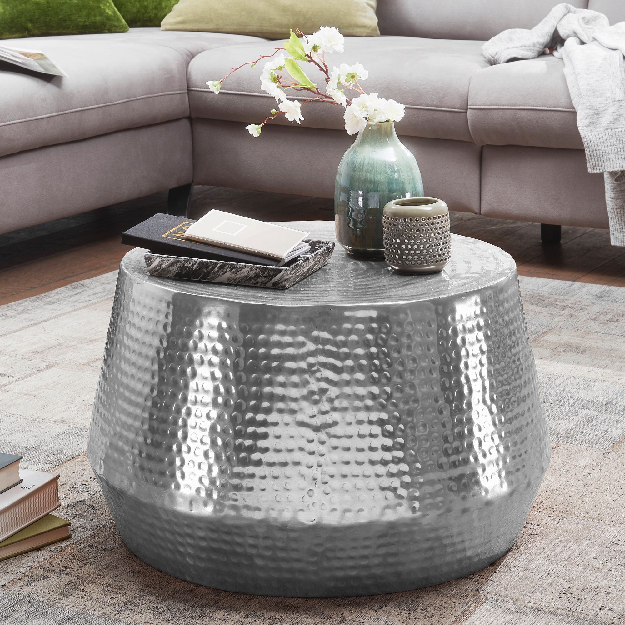 FineBuy Design Couchtisch rund 60 cm aus Metall - Handgefertigter Aluminium Wohnzimmertisch Hammerschlag - Orientalischer Alu Beistelltisch | Farbe: Gold FineBuy Design Couchtisch rund 60 cm aus Metall - Handgefertigter Aluminium Wohnzimmertisch Hammerschlag - Orientalischer Alu Beistelltisch | Farbe: Gold