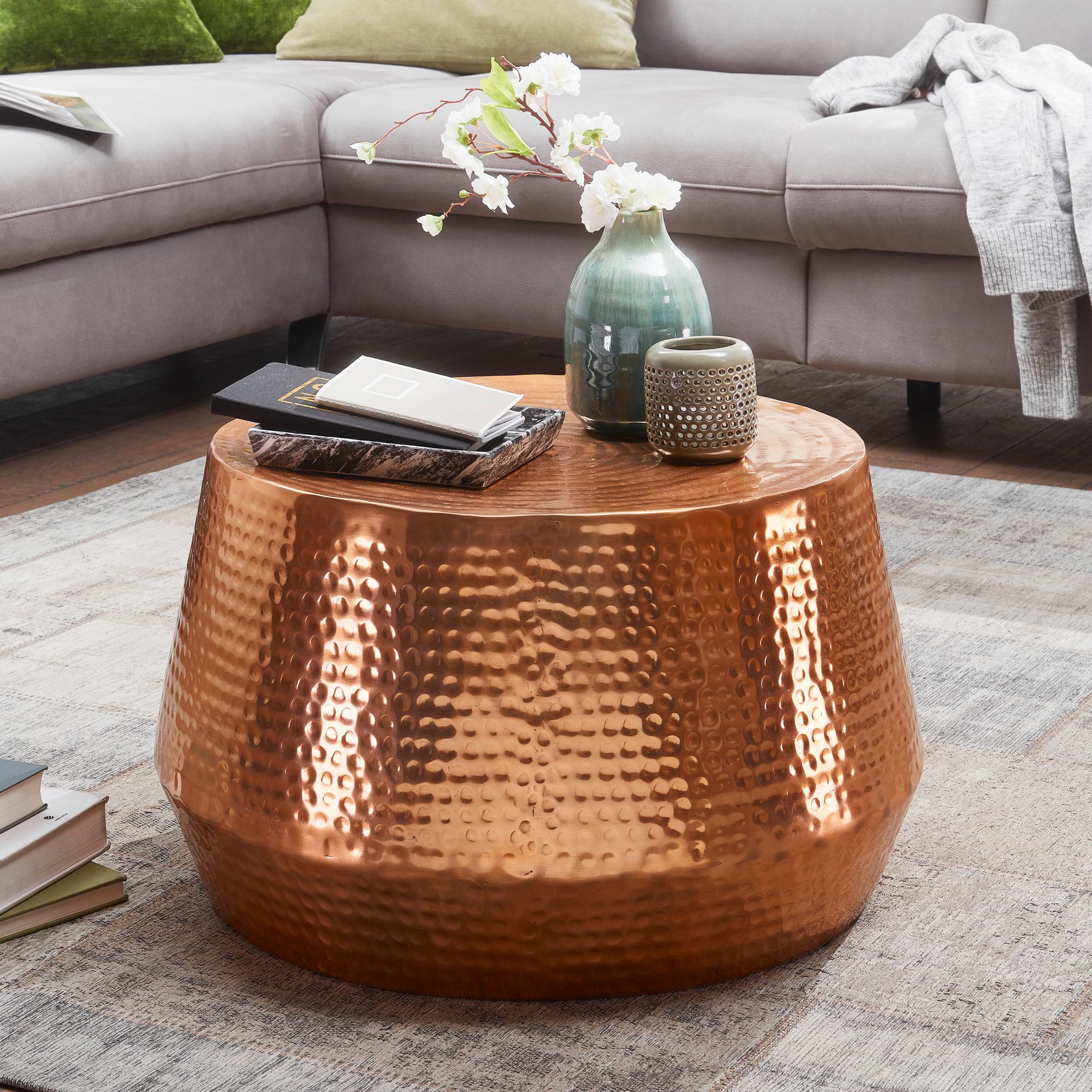 FineBuy Design Couchtisch rund 60 cm aus Metall - Handgefertigter Aluminium Wohnzimmertisch Hammerschlag - Orientalischer Alu Beistelltisch | Farbe: Gold FineBuy Design Couchtisch rund 60 cm aus Metall - Handgefertigter Aluminium Wohnzimmertisch Hammerschlag - Orientalischer Alu Beistelltisch | Farbe: Gold