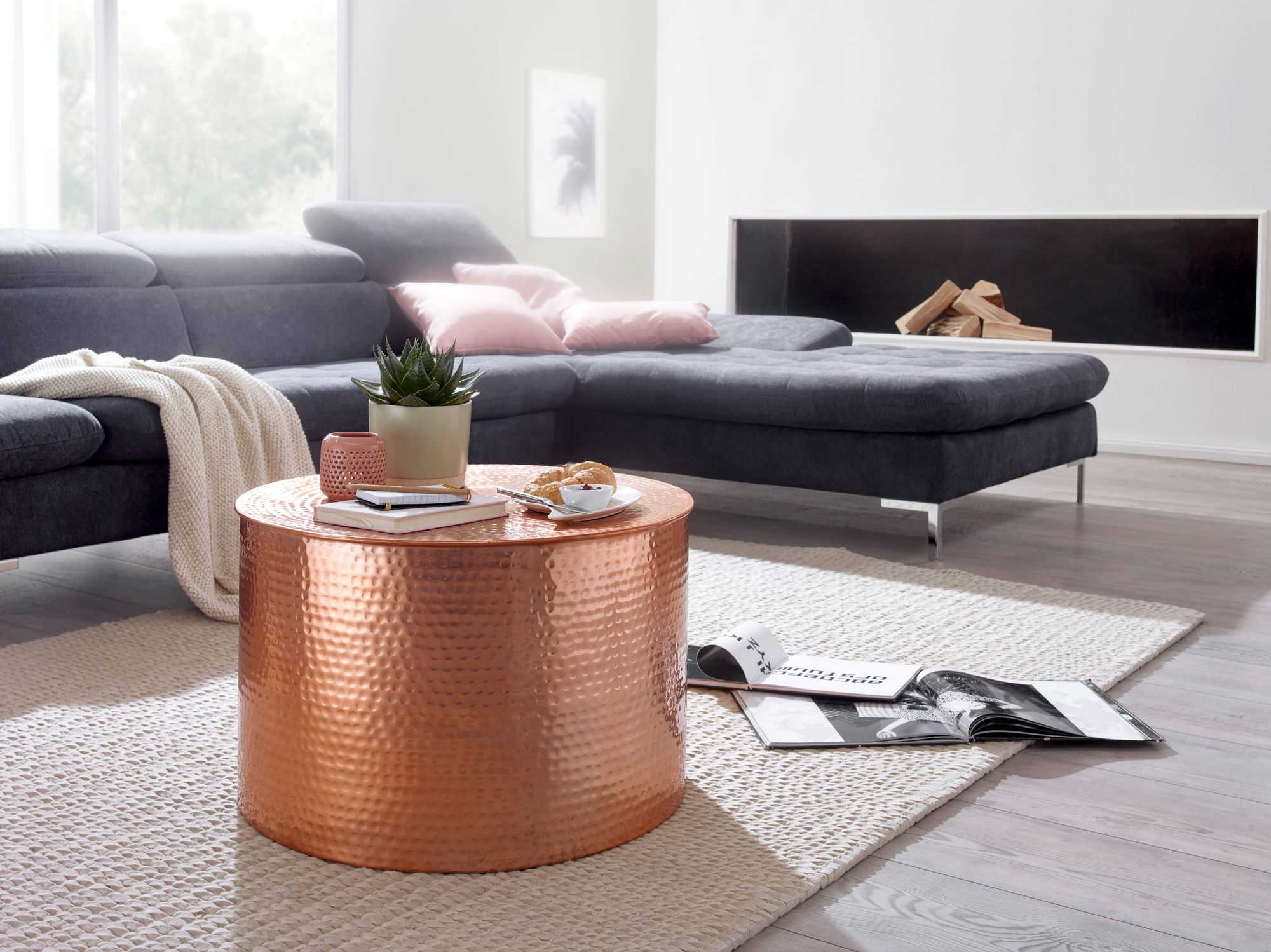 FineBuy Design Couchtisch rund 60 cm aus Metall - Handgefertigter Aluminium Wohnzimmertisch mit Hammerschlag - Orientalischer runder Alu Sofatisch | Farbe: Gold FineBuy Design Couchtisch rund 60 cm aus Metall - Handgefertigter Aluminium Wohnzimmertisch mit Hammerschlag - Orientalischer runder Alu Sofatisch | Farbe: Gold