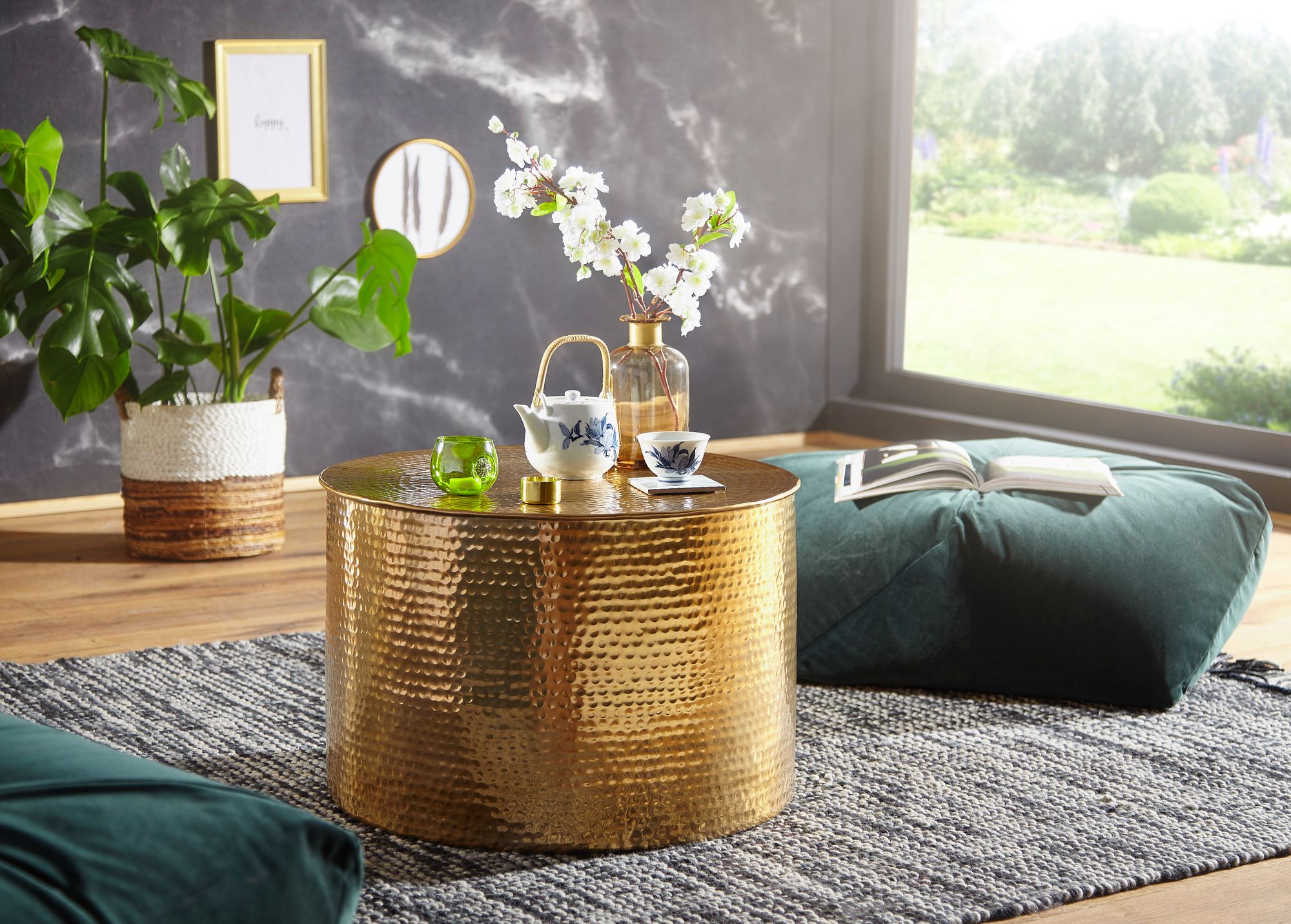 FineBuy Design Couchtisch rund 60 cm aus Metall - Handgefertigter Aluminium Wohnzimmertisch mit Hammerschlag - Orientalischer runder Alu Sofatisch | Farbe: Gold FineBuy Design Couchtisch rund 60 cm aus Metall - Handgefertigter Aluminium Wohnzimmertisch mit Hammerschlag - Orientalischer runder Alu Sofatisch | Farbe: Gold