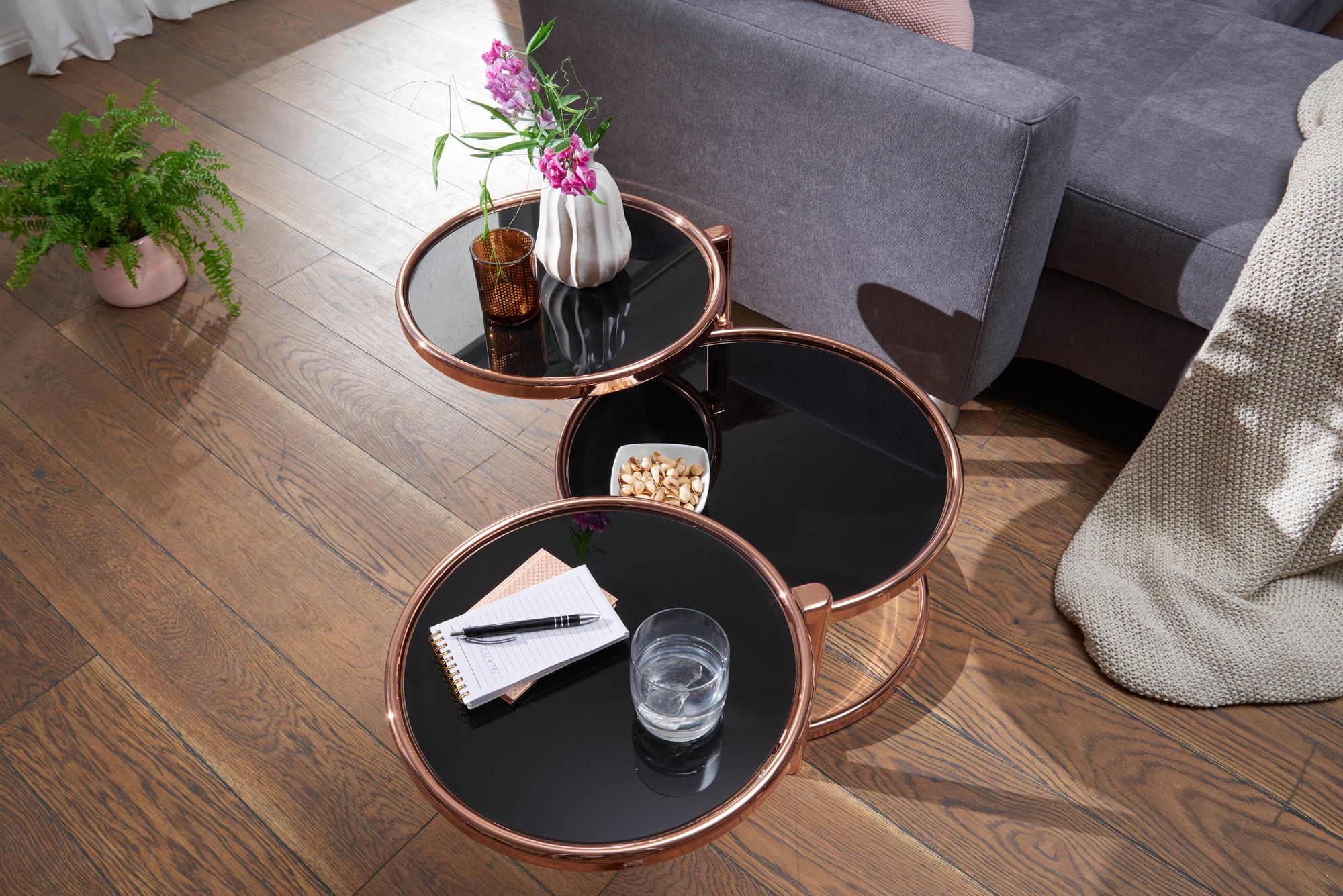 FineBuy Couchtisch mit 3 Tischplatten 58 x 43 x 58 cm, Beistelltisch rund, Design Wohnzimmertisch Glas / Metall, Designer Glastisch Sofatisch modern, Kleiner Loungetisch | Farbe: Gold FineBuy Couchtisch mit 3 Tischplatten 58 x 43 x 58 cm, Beistelltisch rund, Design Wohnzimmertisch Glas / Metall, Designer Glastisch Sofatisch modern, Kleiner Loungetisch | Farbe: Gold