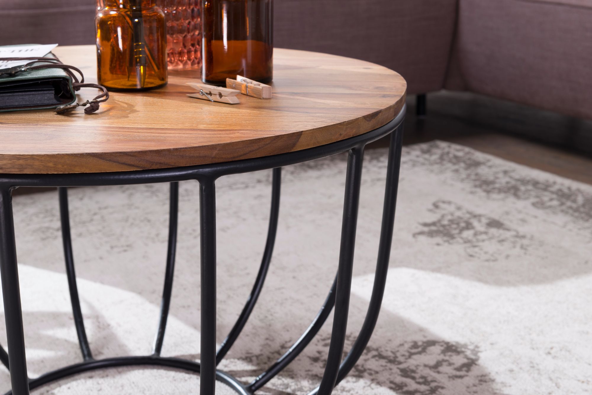 FineBuy Couchtisch Sheesham rund Ø 60 cm Wohnzimmertisch Metallgestell – Ansicht 5