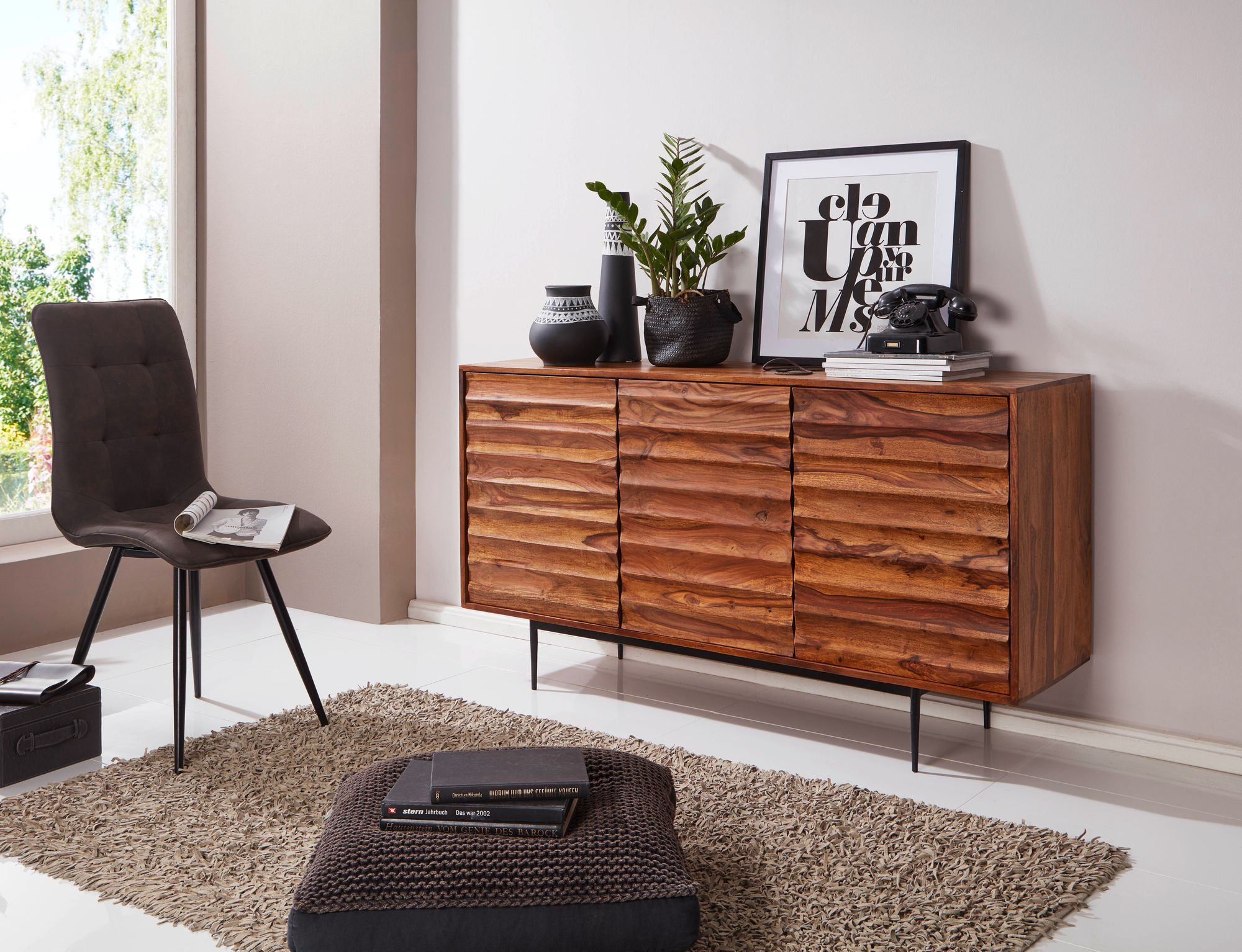 Massivholz Sideboard 150cm Sheesham Kommode mit 3 Türen 3D Design Metall schwarz – Ansicht 4