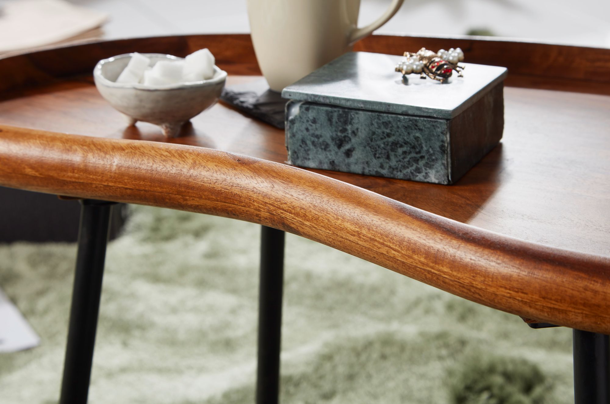 FineBuy Couchtisch SV51466 Sheesham Tisch mit Metallbeinen Retro Sofatisch klein – Ansicht 4