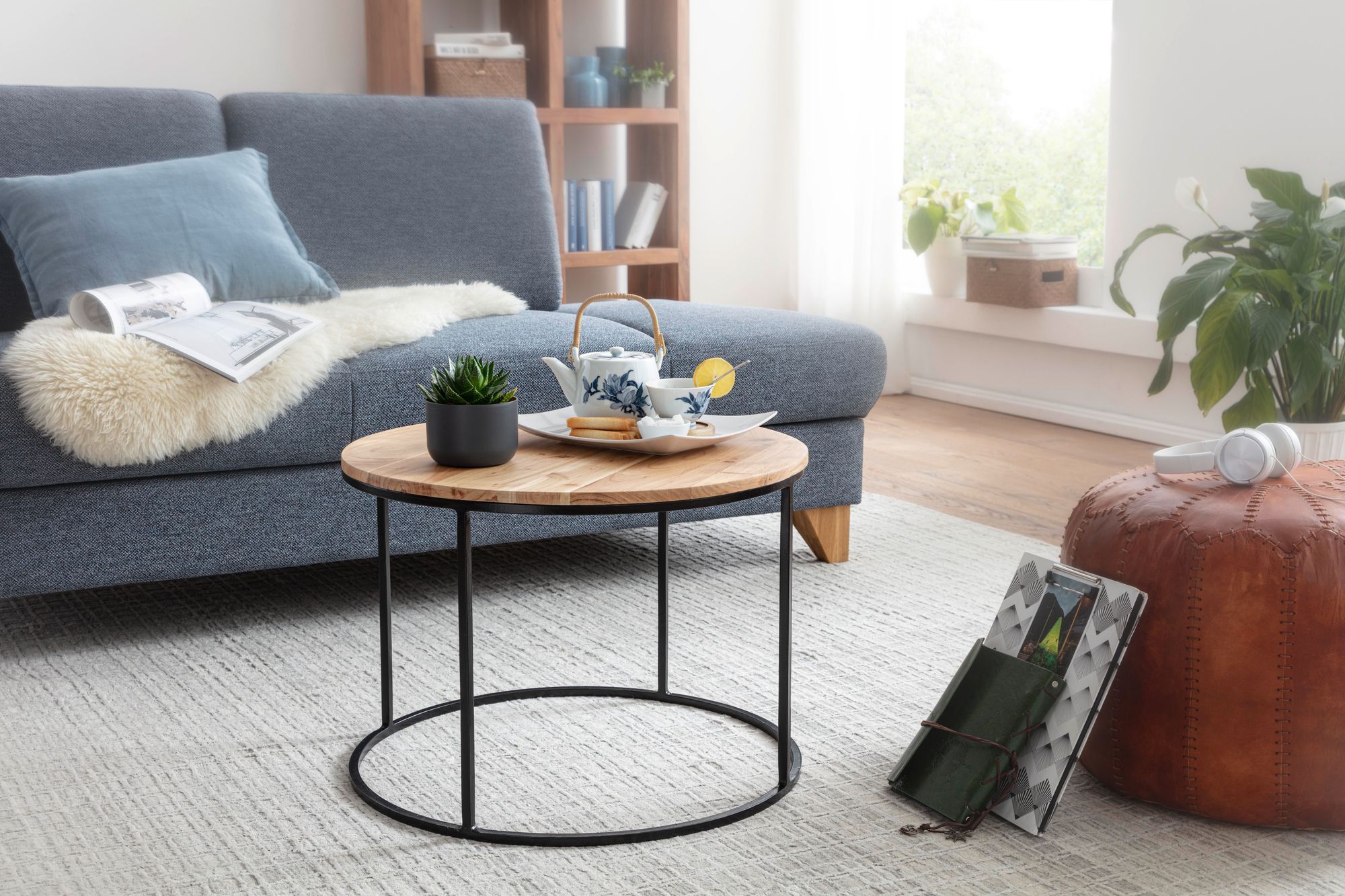 FineBuy Couchtisch Akazie Massivholz rund 60cm Wohnzimmertisch Handgefertigt – Ansicht 2