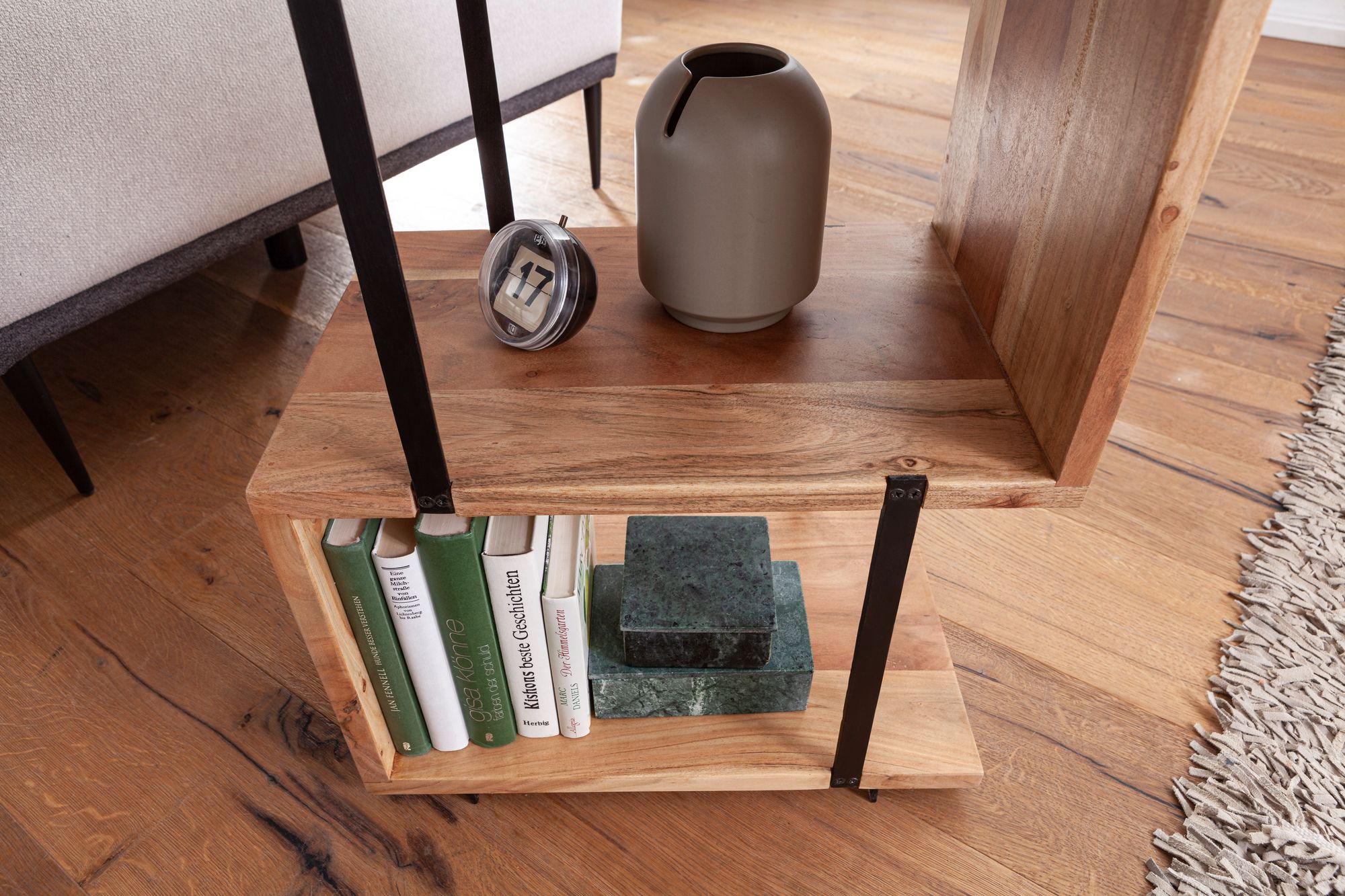 FineBuy Beistelltisch S-From 45x60x30 cm Akazie Dekotisch Sofatisch Holz Metall – Ansicht 5