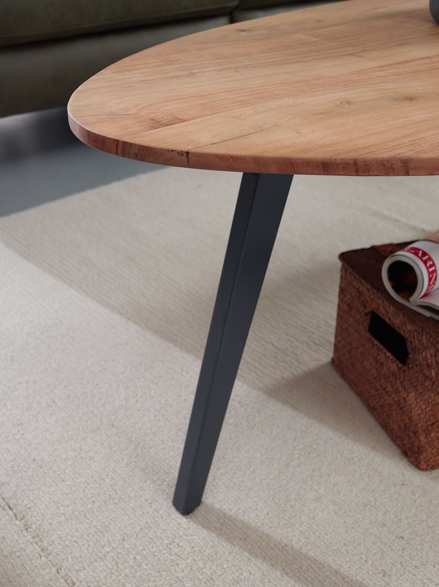 FineBuy Couchtisch Akazie Massivholz oval 110 cm · Wohnzimmertisch in Nierenform – Ansicht 4