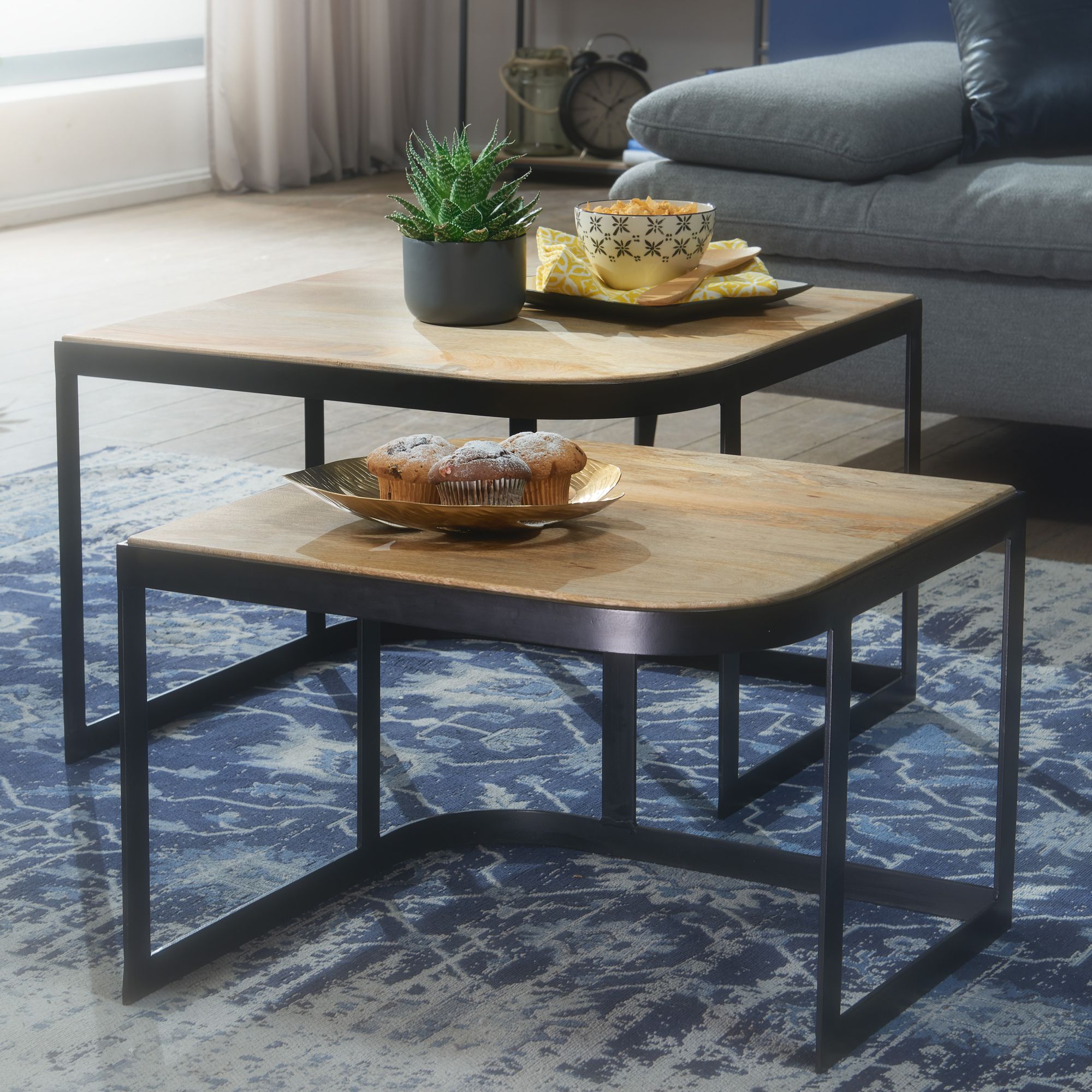 FineBuy Couchtisch Massivholz Wohnzimmertisch 2er Set Beistelltisch Satztisch – Ansicht 1