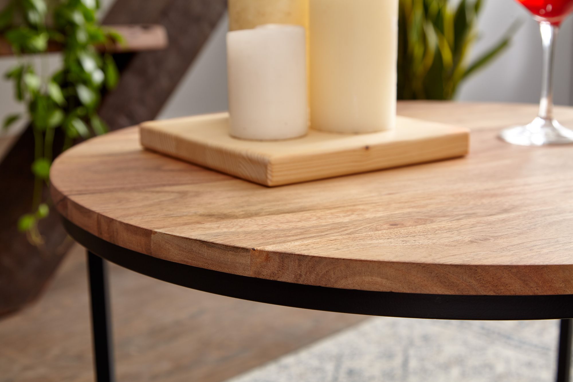 FineBuy Design Couchtisch Akazie Massivholz rund 60 cm Kleiner Wohnzimmertisch – Ansicht 4