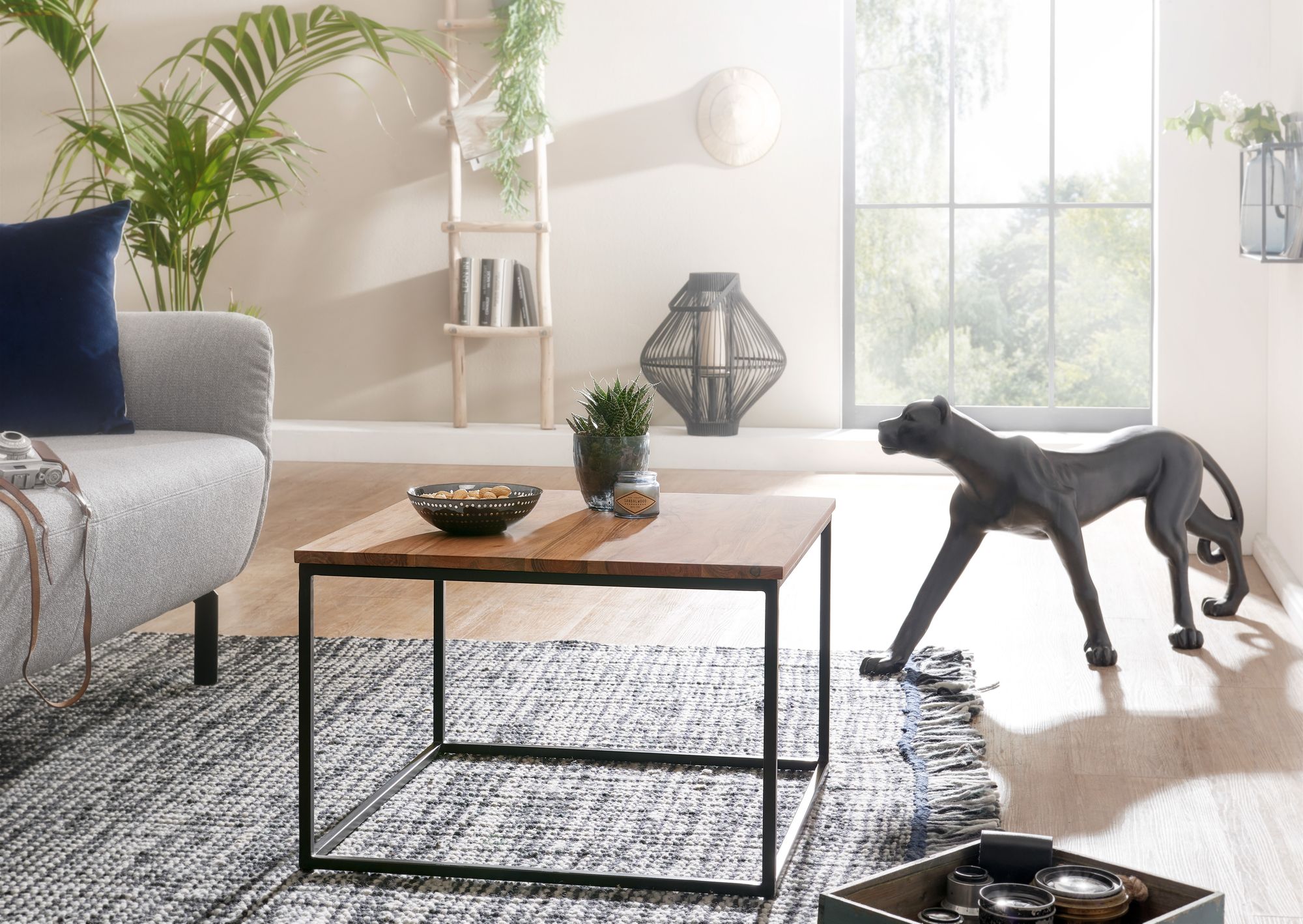FineBuy Couchtisch quadratisch 60x60cm Akazie Massivholz Design Wohnzimmertisch – Ansicht 2