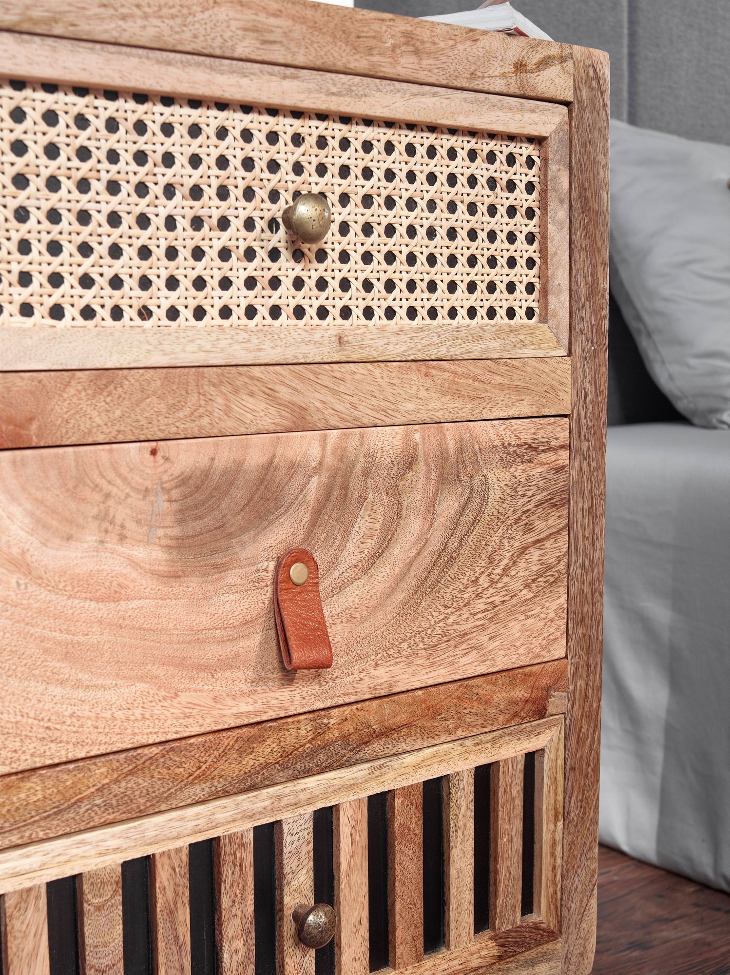 Nachttisch FineBuy Nachtkommode Boxspringbett Massivholz 60 cm Wiener Geflecht – Ansicht 4
