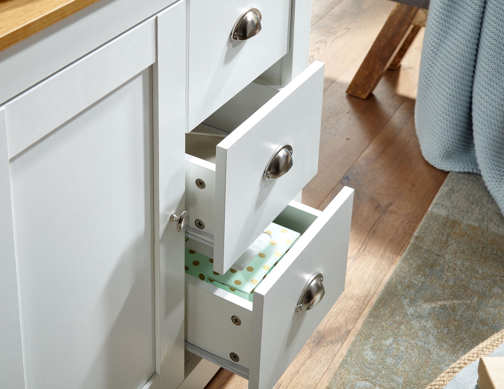 Sideboard 80 cm MDF Weiß & Eiche Dekor Design Kommode mit 3 Schubladen & 1 Tür – Ansicht 5