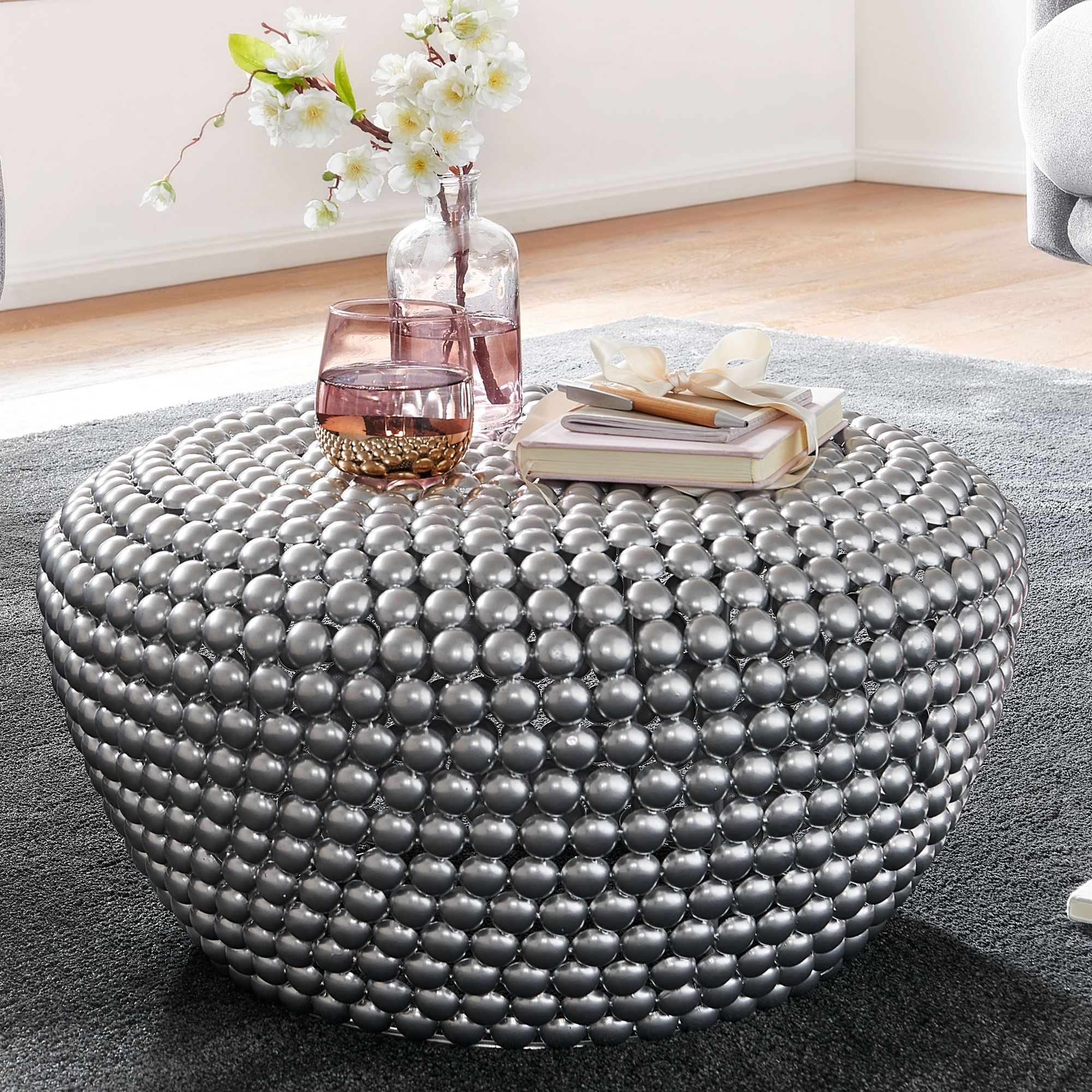 FineBuy Design Couchtisch rund 60 cm Metall - Handgefertigter runder Wohnzimmertisch aus Aluminium - Alu Loungetisch - Dekotisch | Farbe: Gold FineBuy Design Couchtisch rund 60 cm Metall - Handgefertigter runder Wohnzimmertisch aus Aluminium - Alu Loungetisch - Dekotisch | Farbe: Gold