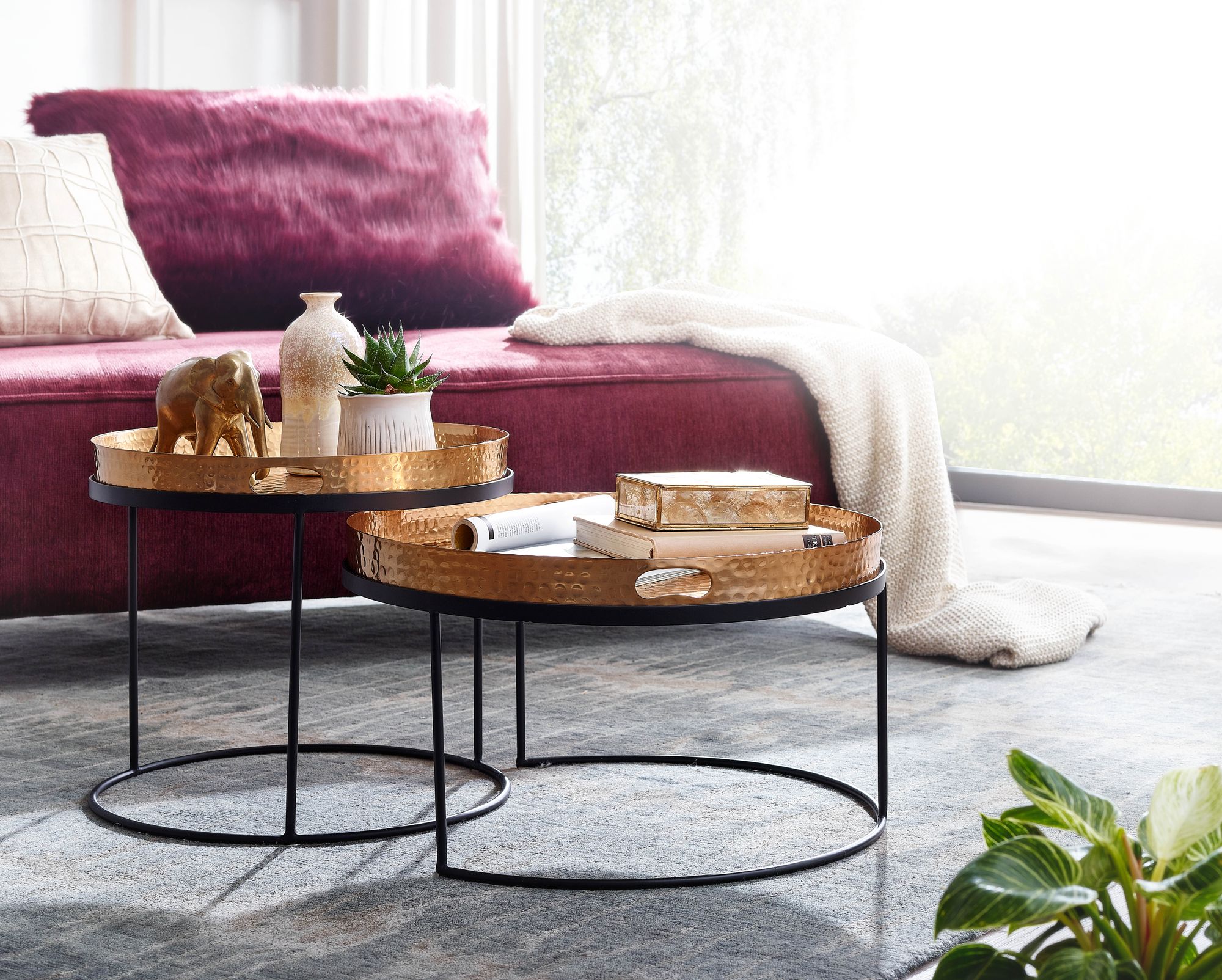 FineBuy Couchtisch 2er Set Metall Hammerschlag Satztisch Rund, Sofatisch abnehmbares Tablett, Tabletttisch Sofa 2 teilig Modern, Runder Beistelltisch | Farbe: Silber FineBuy Couchtisch 2er Set Metall Hammerschlag Satztisch Rund, Sofatisch abnehmbares Tablett, Tabletttisch Sofa 2 teilig Modern, Runder Beistelltisch | Farbe: Silber