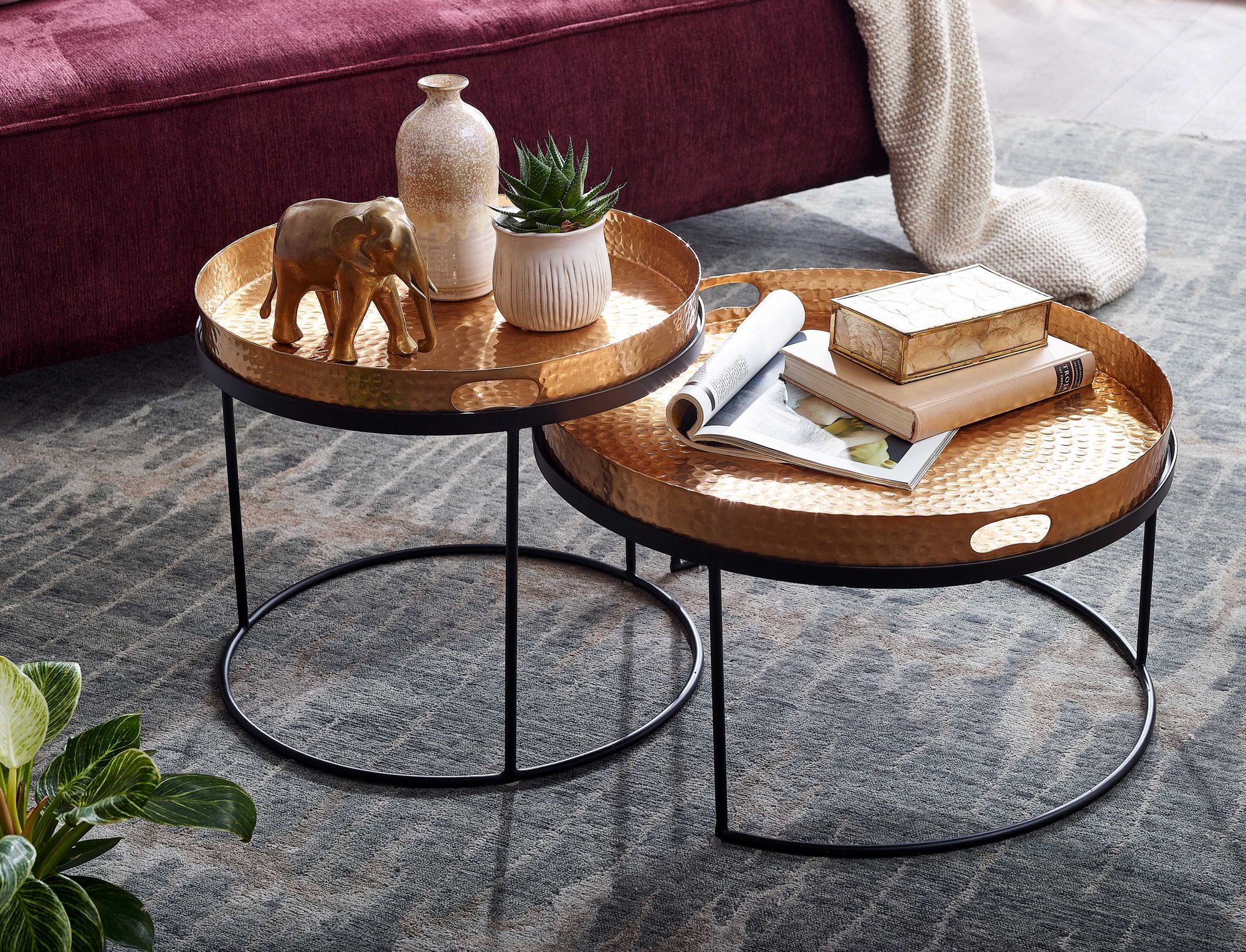 FineBuy Couchtisch 2er Set Metall Hammerschlag Satztisch Rund, Sofatisch abnehmbares Tablett, Tabletttisch Sofa 2 teilig Modern, Runder Beistelltisch | Farbe: Silber FineBuy Couchtisch 2er Set Metall Hammerschlag Satztisch Rund, Sofatisch abnehmbares Tablett, Tabletttisch Sofa 2 teilig Modern, Runder Beistelltisch | Farbe: Silber
