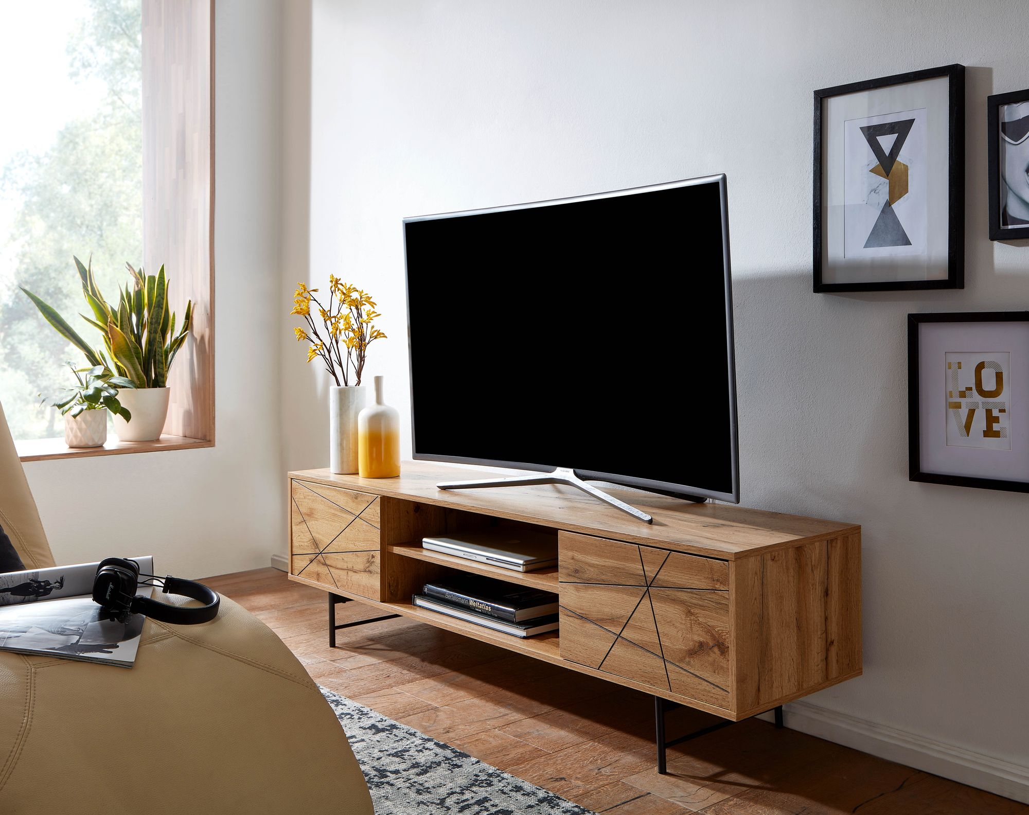 TV-Board Kommode 160cm MDF Eiche Dekor Design Lowboard mit 2 Türen & Ablage Fernsehschrank – Ansicht 7