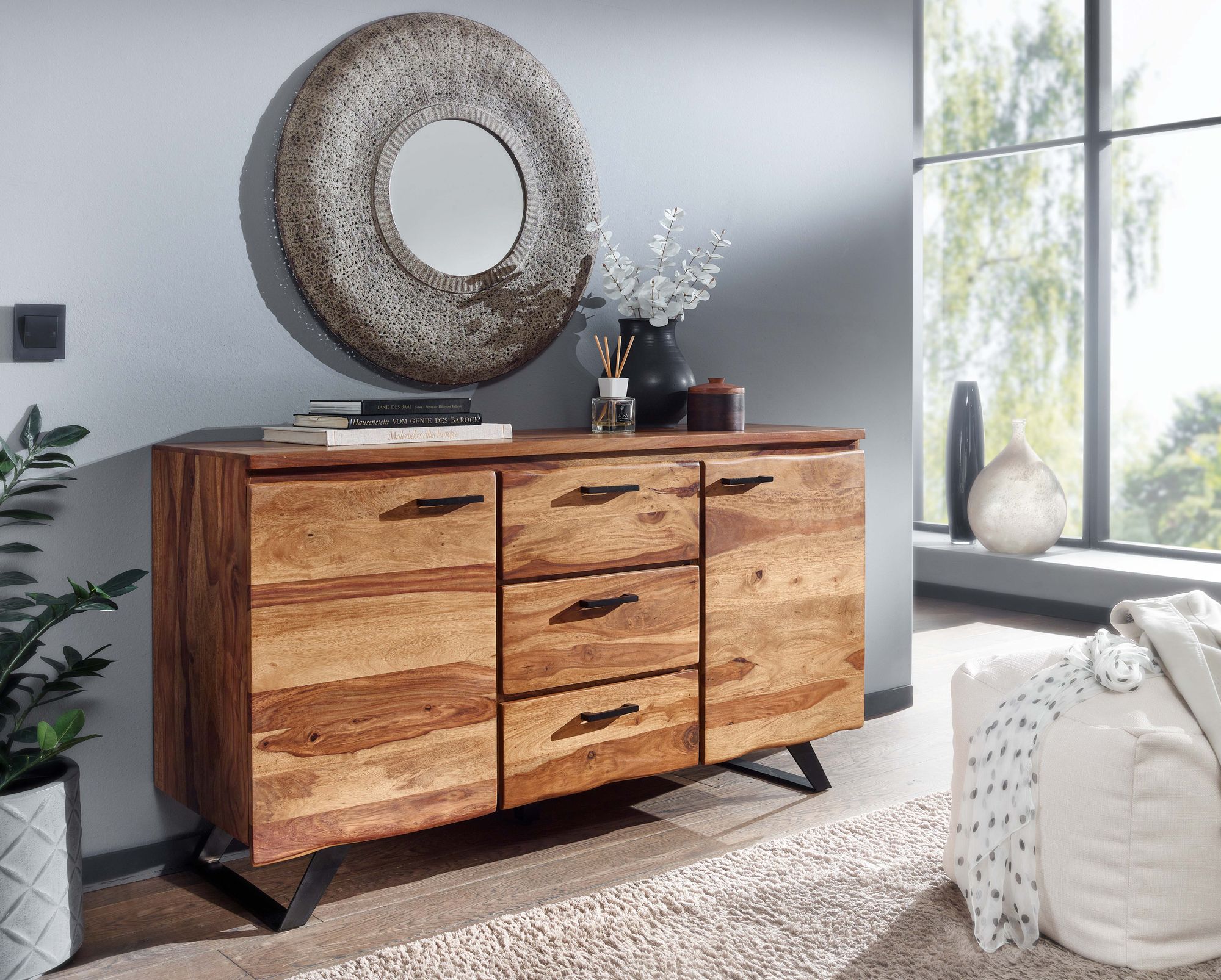 Massivholz Sideboard 145cm Sheesham Design Kommode mit 2 Türen & 3 Schubladen Baumkante – Ansicht 7