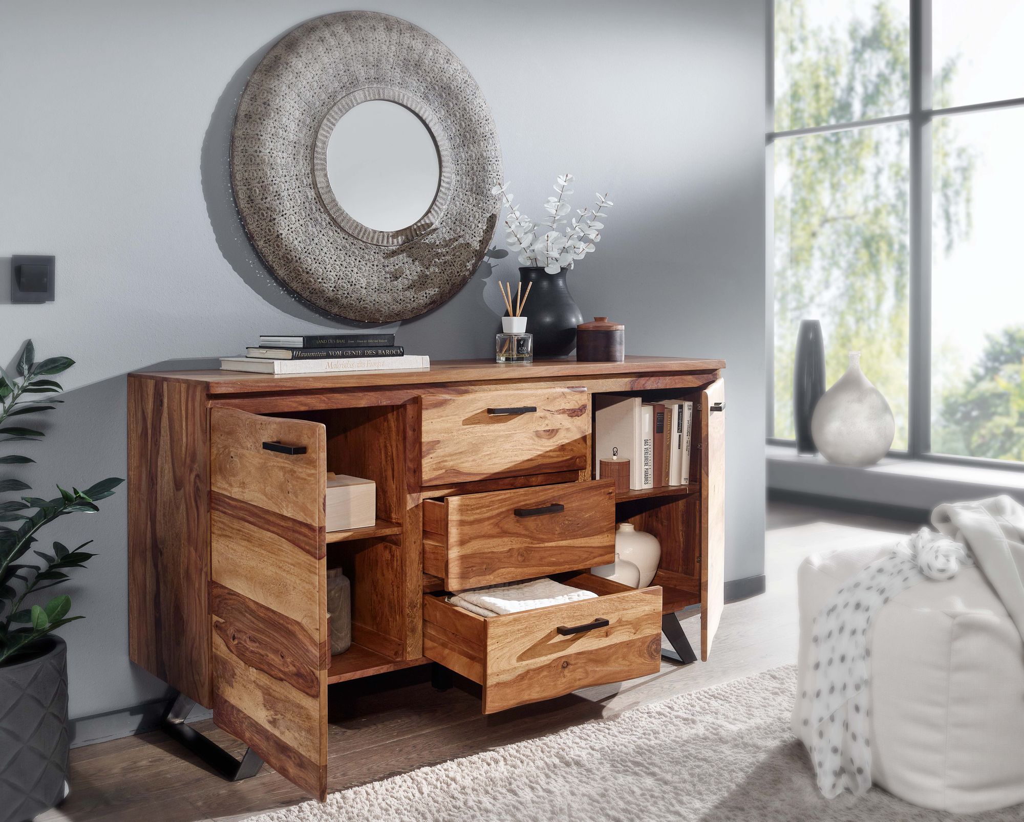 Massivholz Sideboard 145cm Sheesham Design Kommode mit 2 Türen & 3 Schubladen Baumkante – Ansicht 2