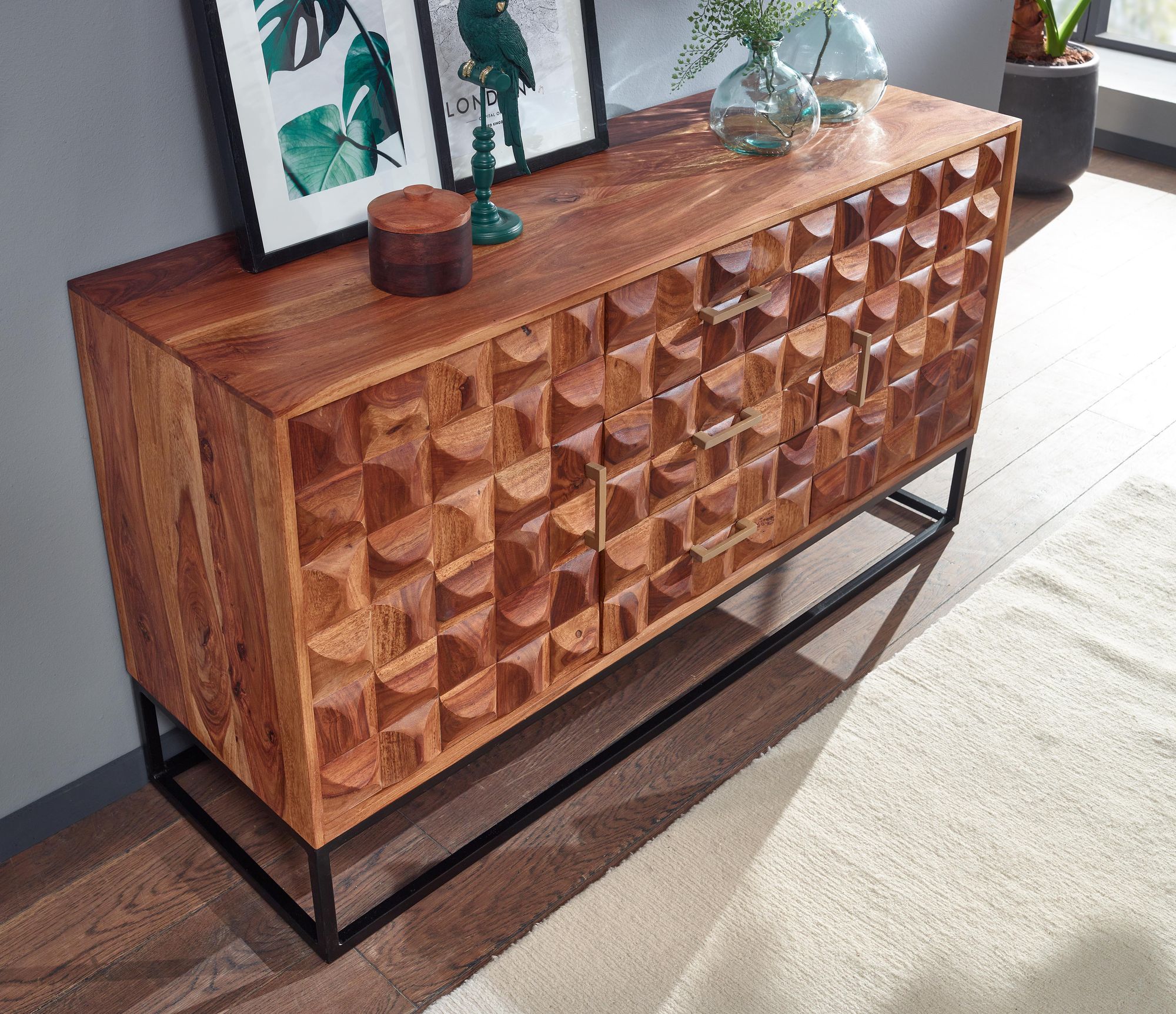 Massivholz Sideboard 145cm Sheesham Kommode mit 2 Türen & 3 Schubladen Retro 3D Design – Ansicht 4